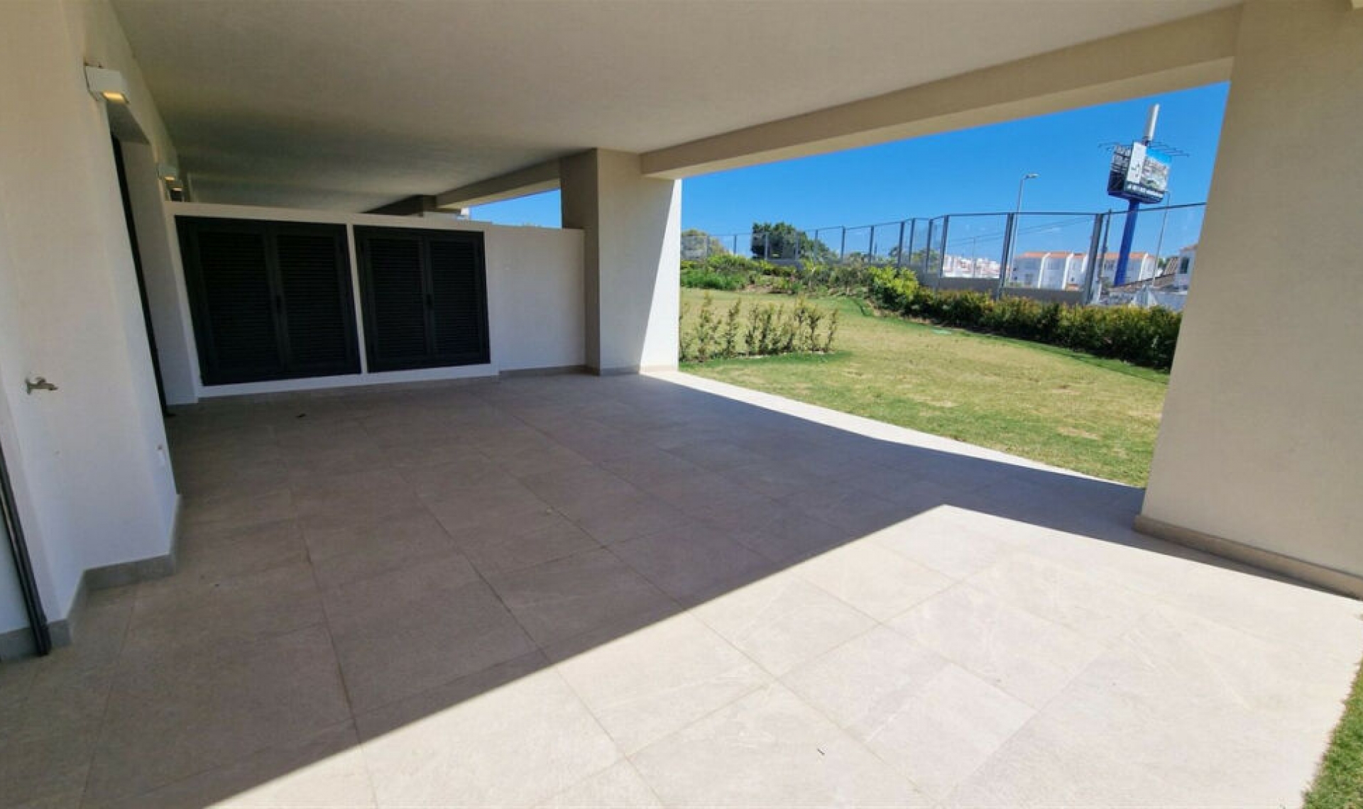 Resale - Apartment -
Casares Playa
