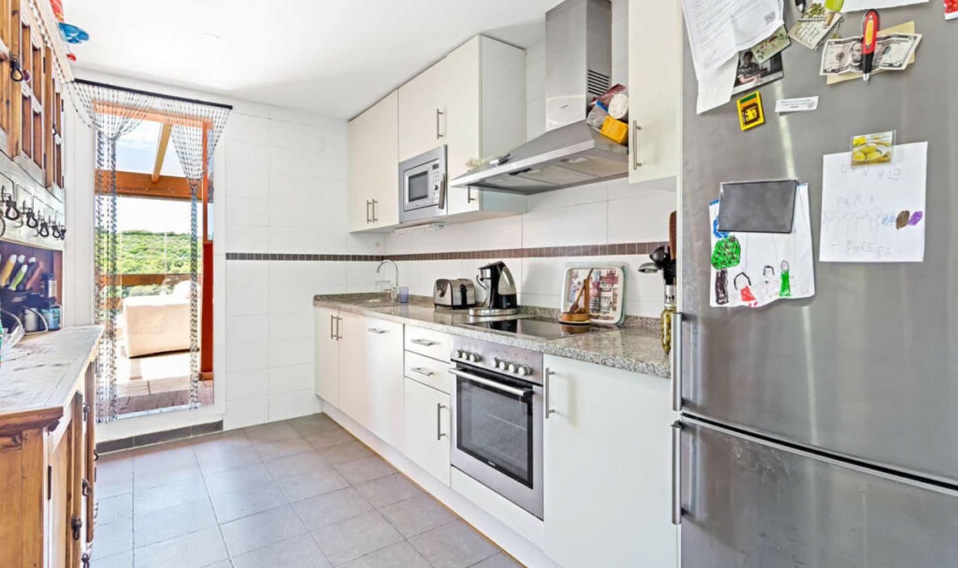 Resale - Apartment -
Casares Playa