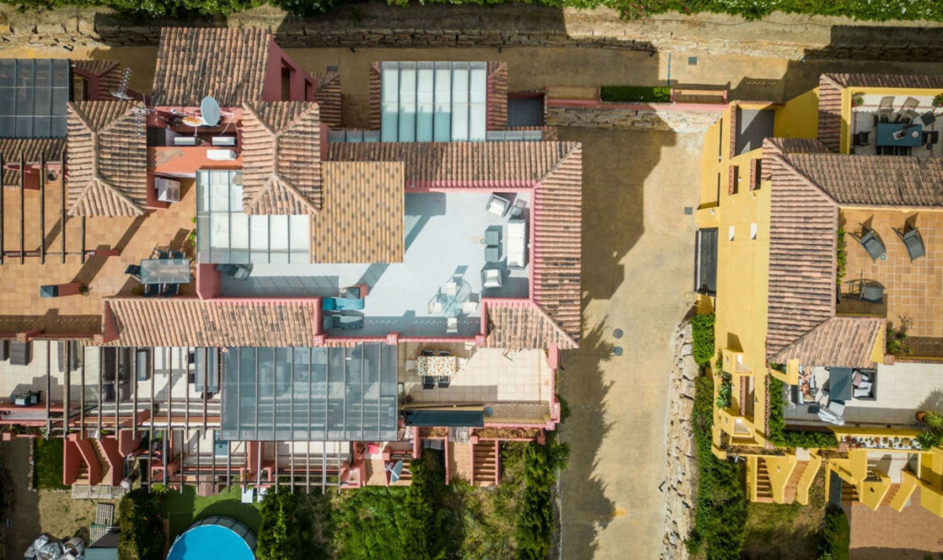 Resale - Apartment -
Casares Playa