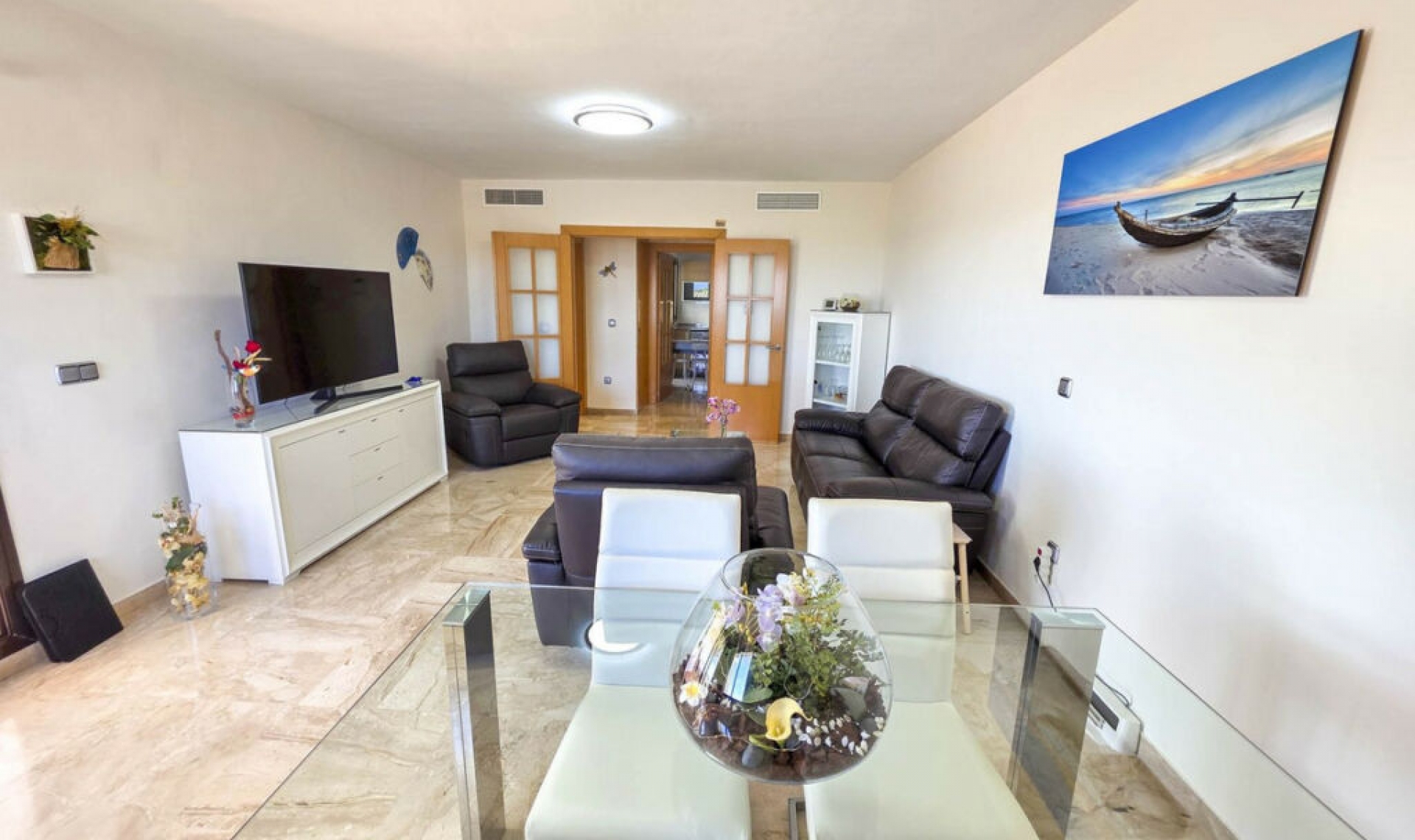 Resale - Apartment -
Casares Playa