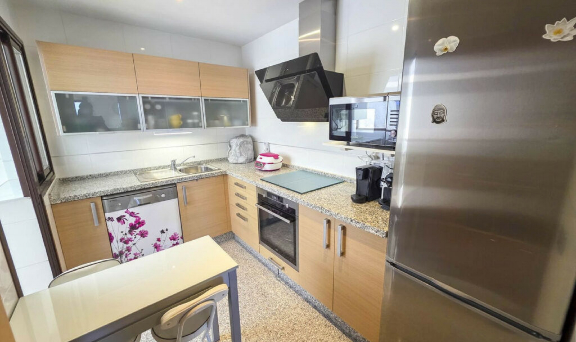 Resale - Apartment -
Casares Playa