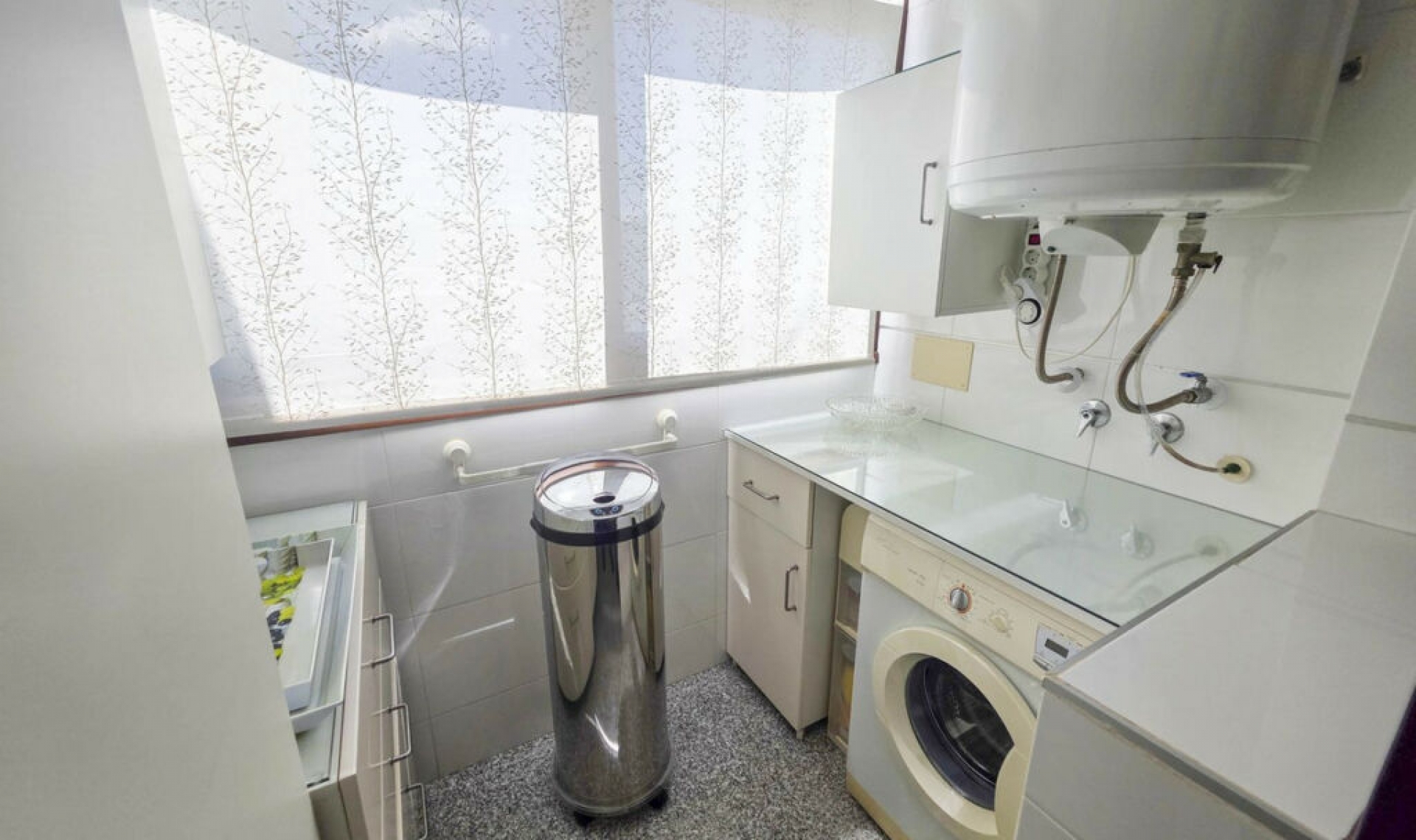 Resale - Apartment -
Casares Playa