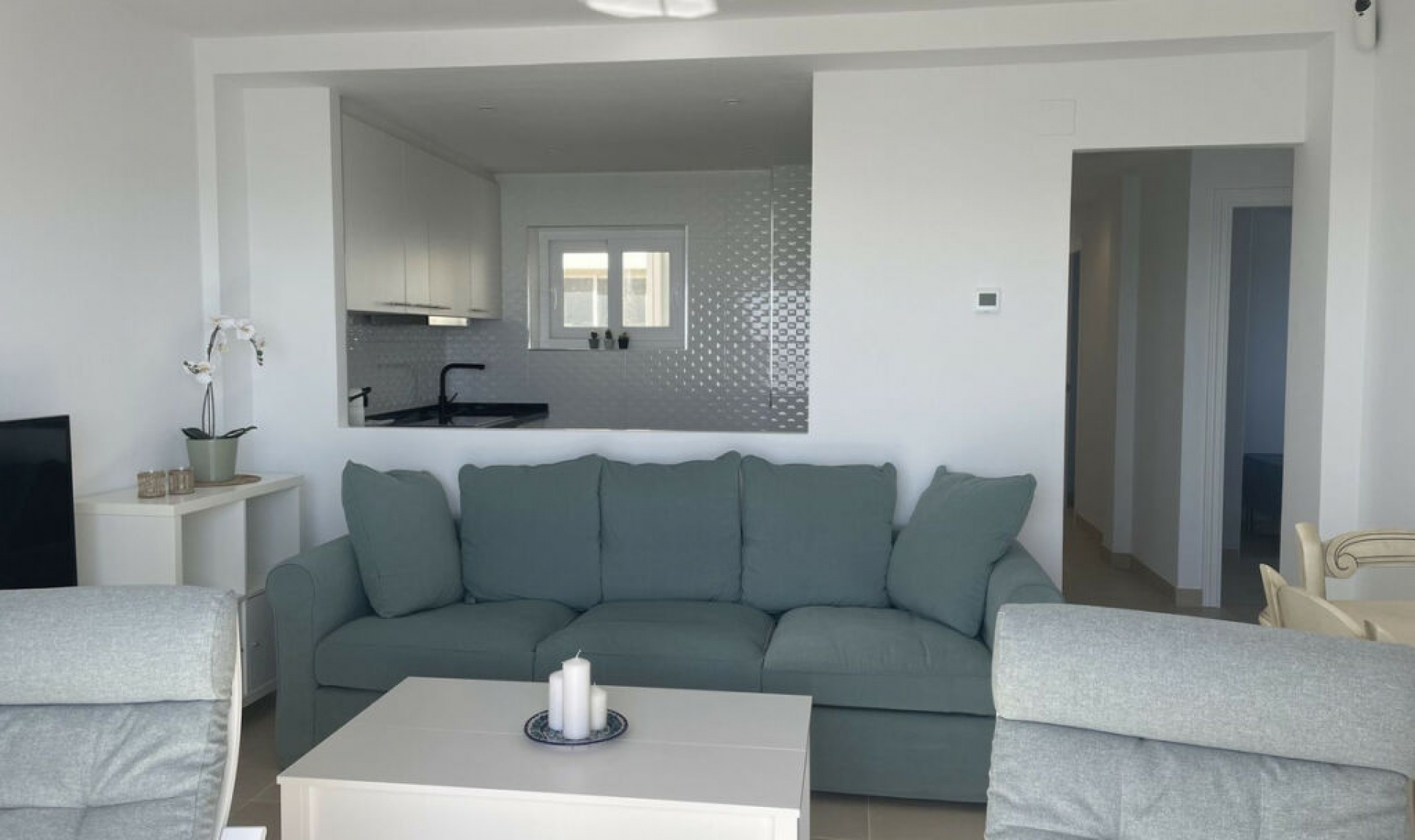 Resale - Apartment -
Casares Playa