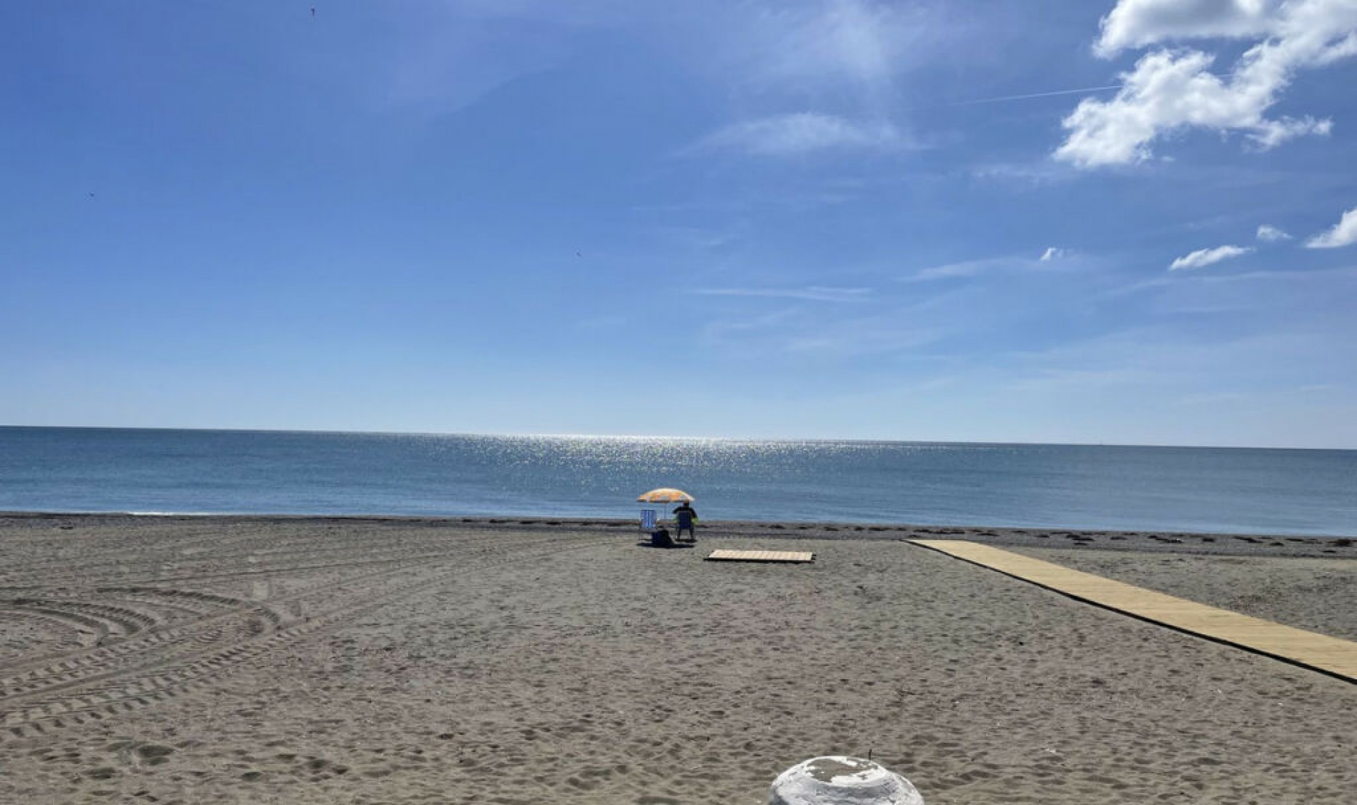 Resale - Apartment -
Casares Playa