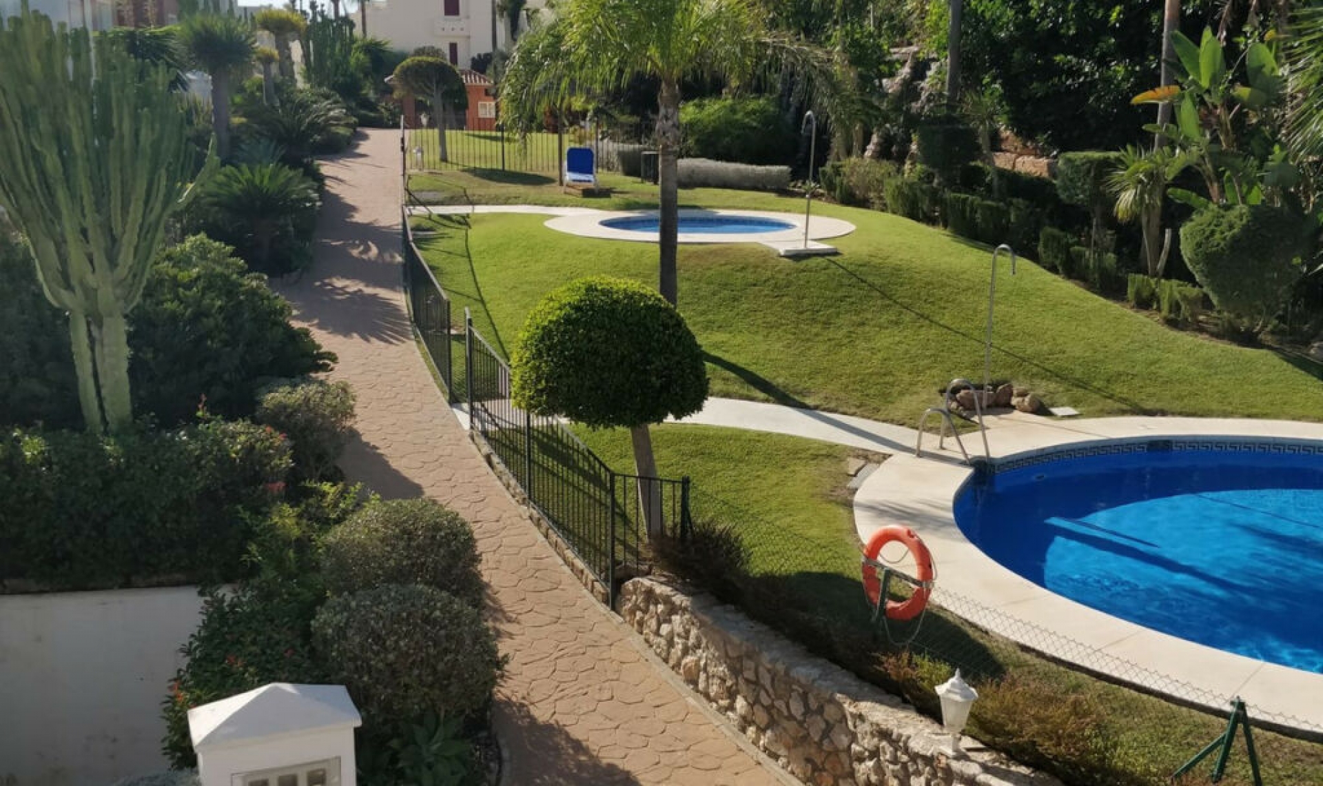 Resale - Apartment -
Casares Playa