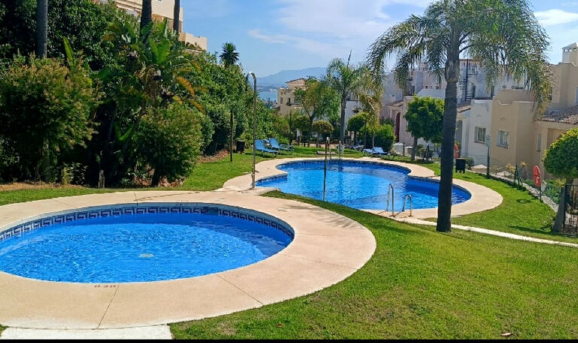 Resale - Apartment -
Casares Playa