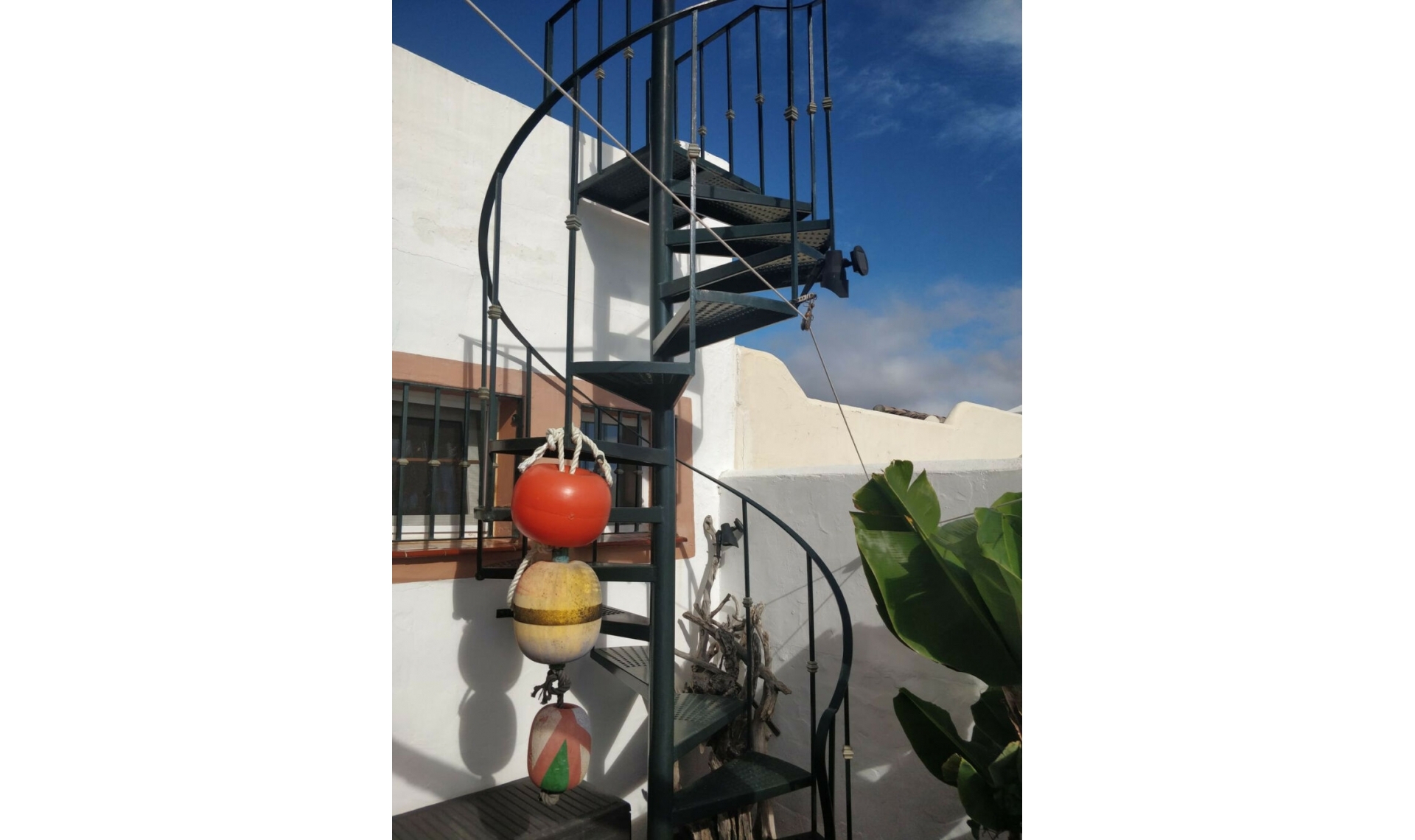 Resale - Apartment -
Casares Playa