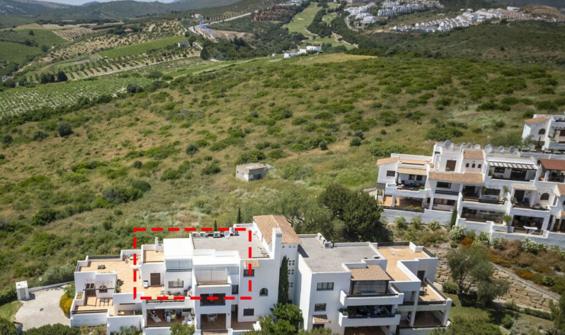Resale - Apartment -
Casares Playa
