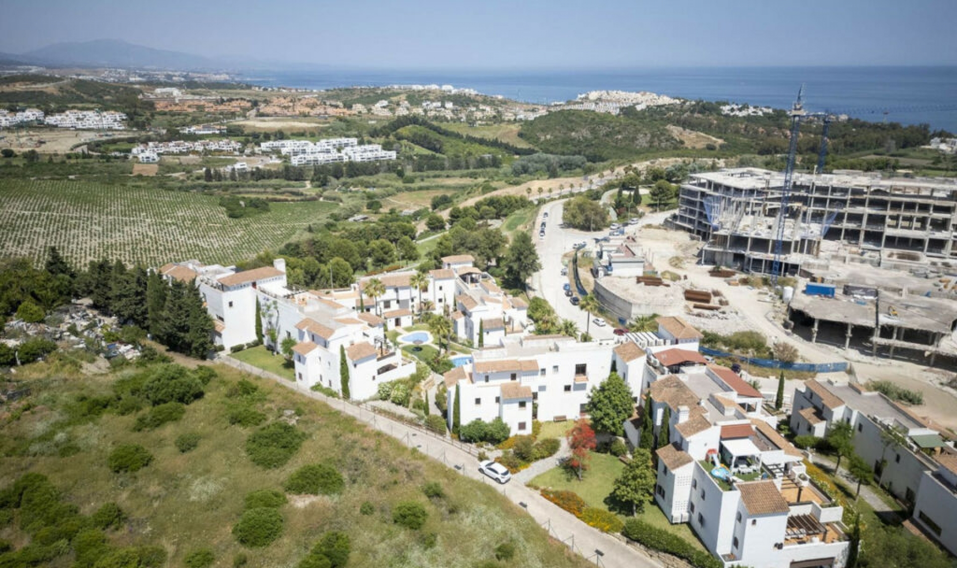 Resale - Apartment -
Casares Playa