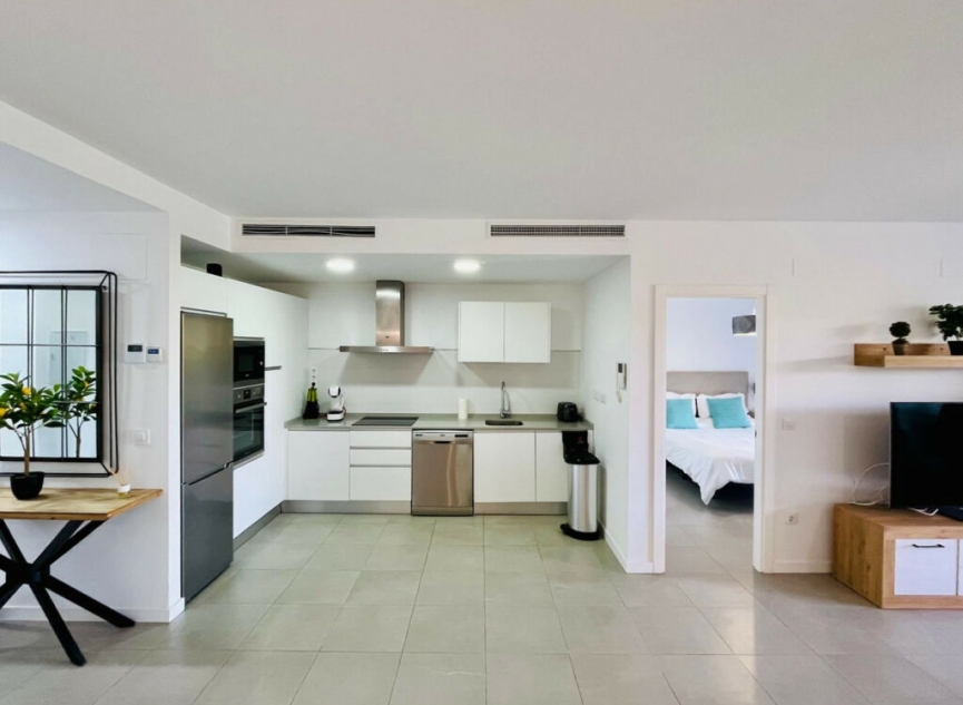 Resale - Apartment -
Casares Playa