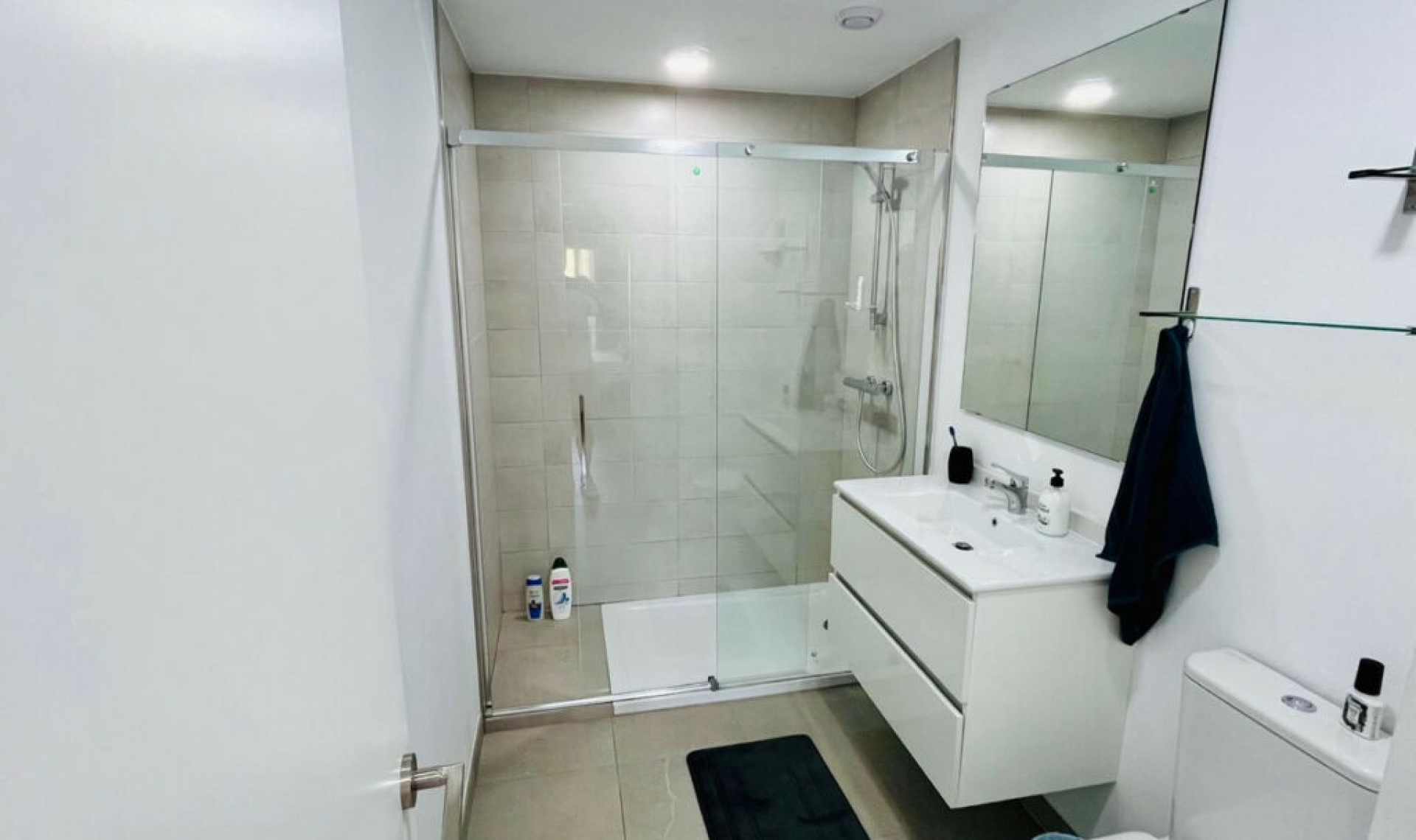 Resale - Apartment -
Casares Playa