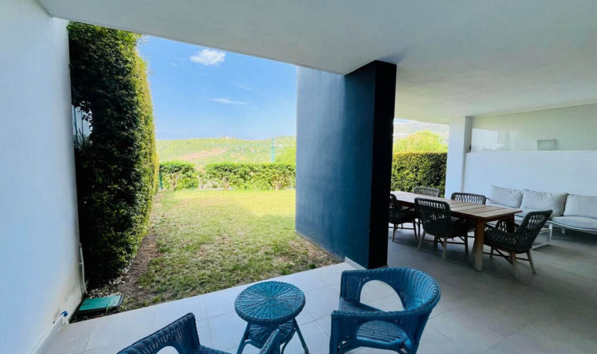 Resale - Apartment -
Casares Playa