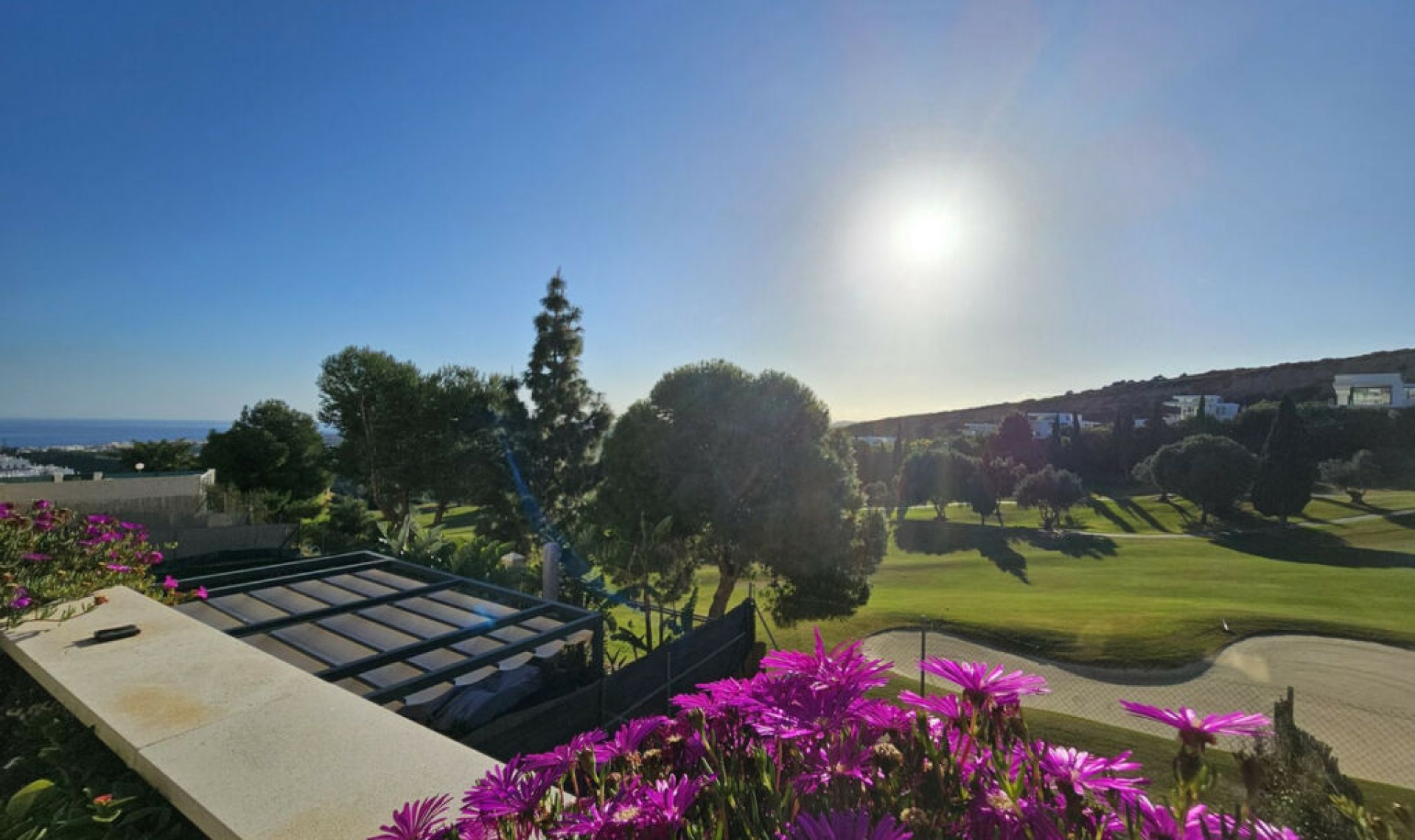 Resale - Apartment -
Casares Playa