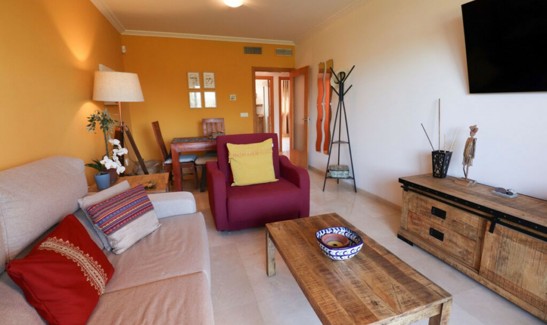 Resale - Apartment -
Casares Playa