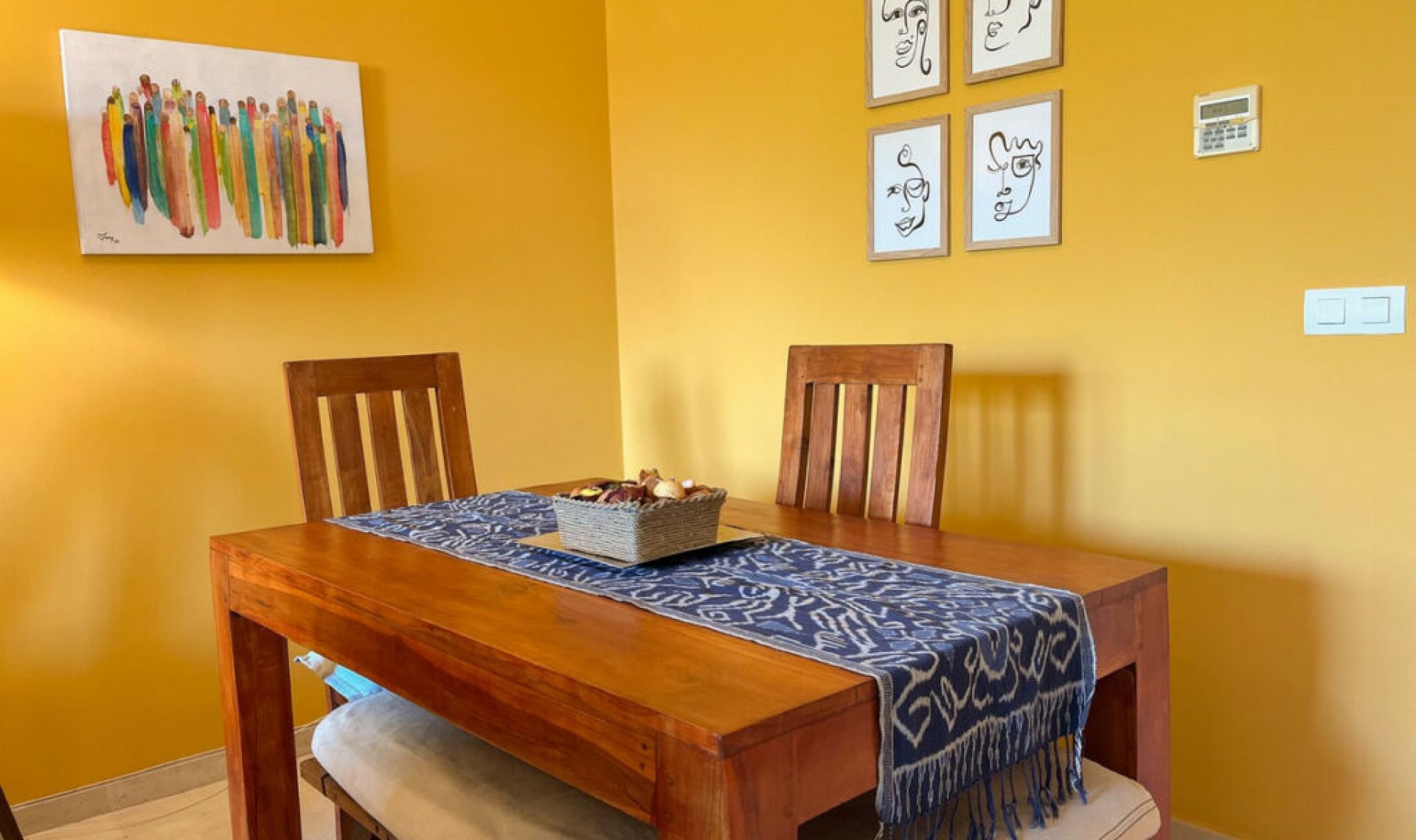 Resale - Apartment -
Casares Playa