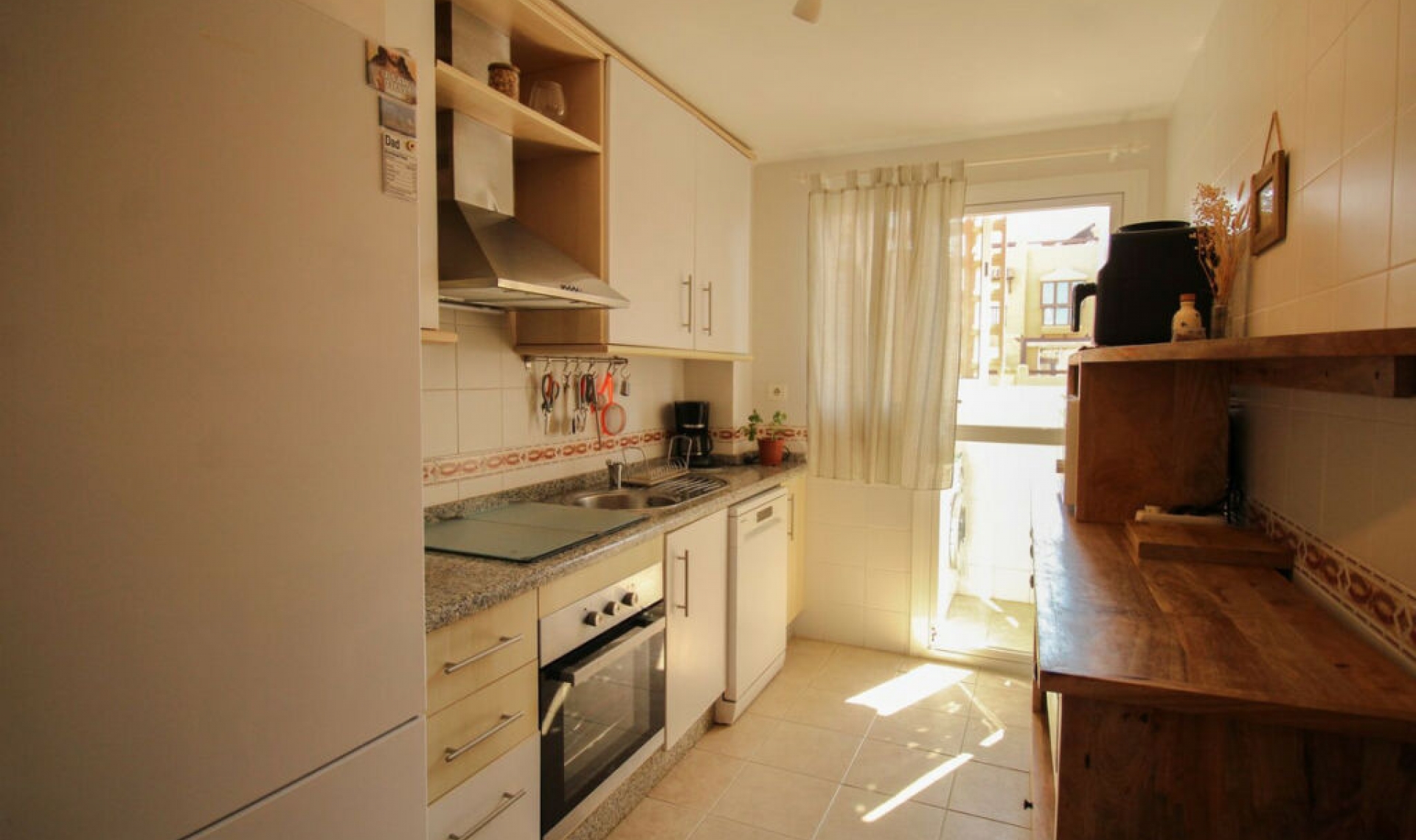 Resale - Apartment -
Casares Playa
