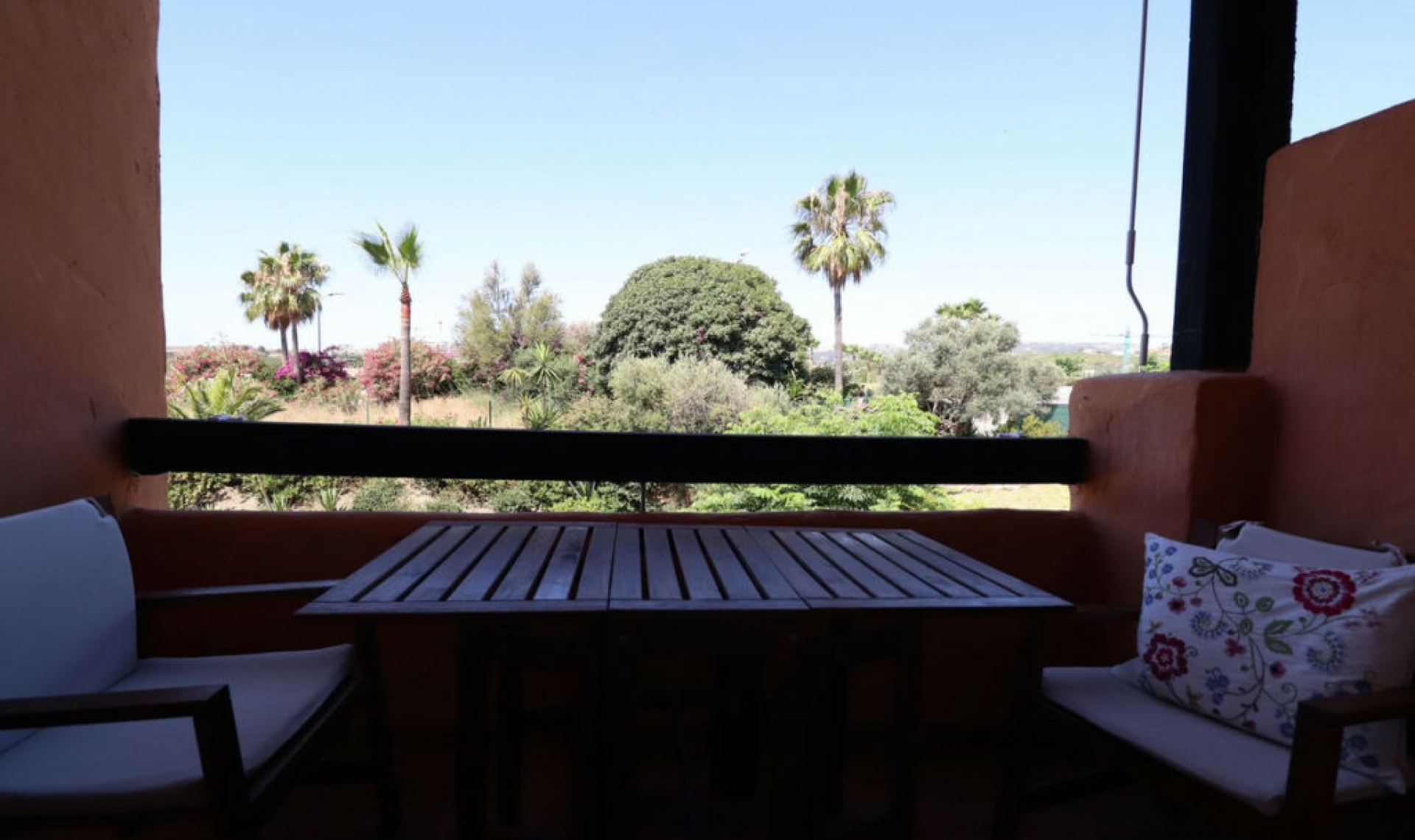 Resale - Apartment -
Casares Playa