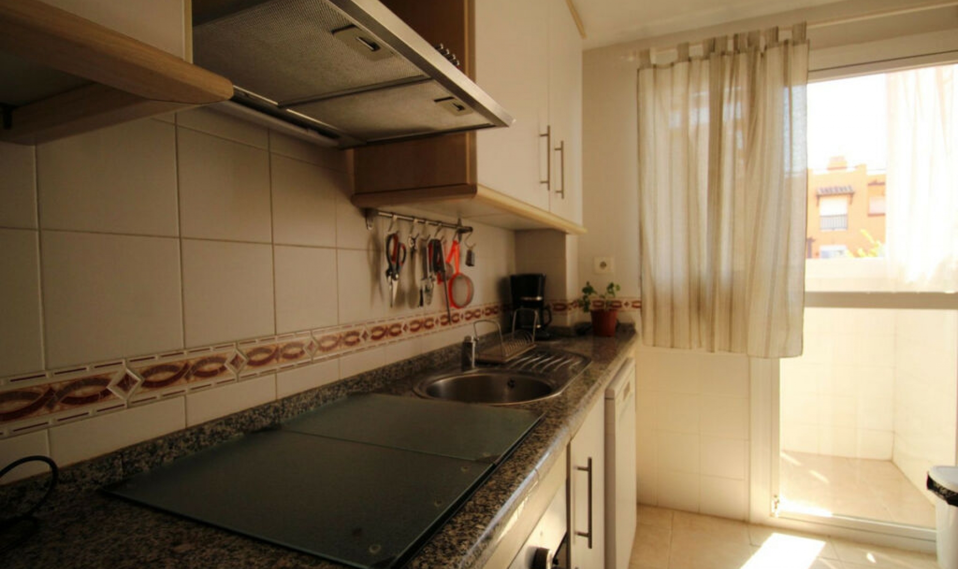 Resale - Apartment -
Casares Playa