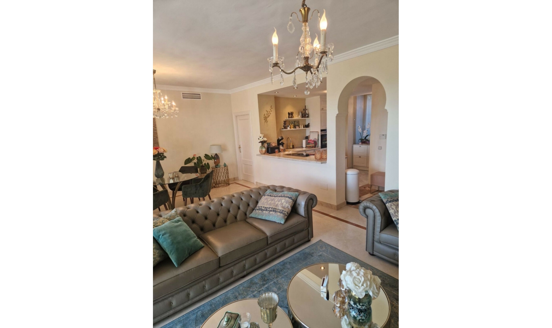 Resale - Apartment -
Casares Playa