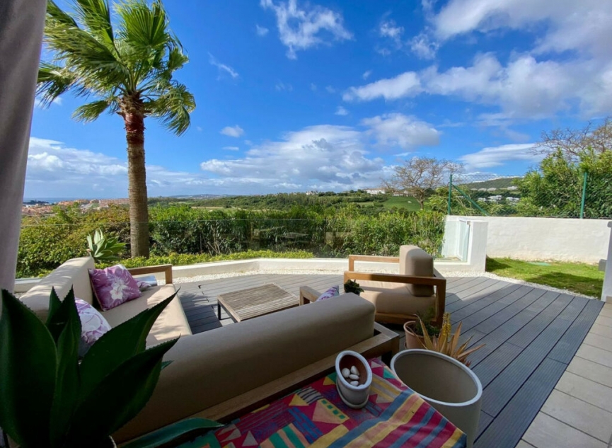Resale - Apartment -
Casares Playa