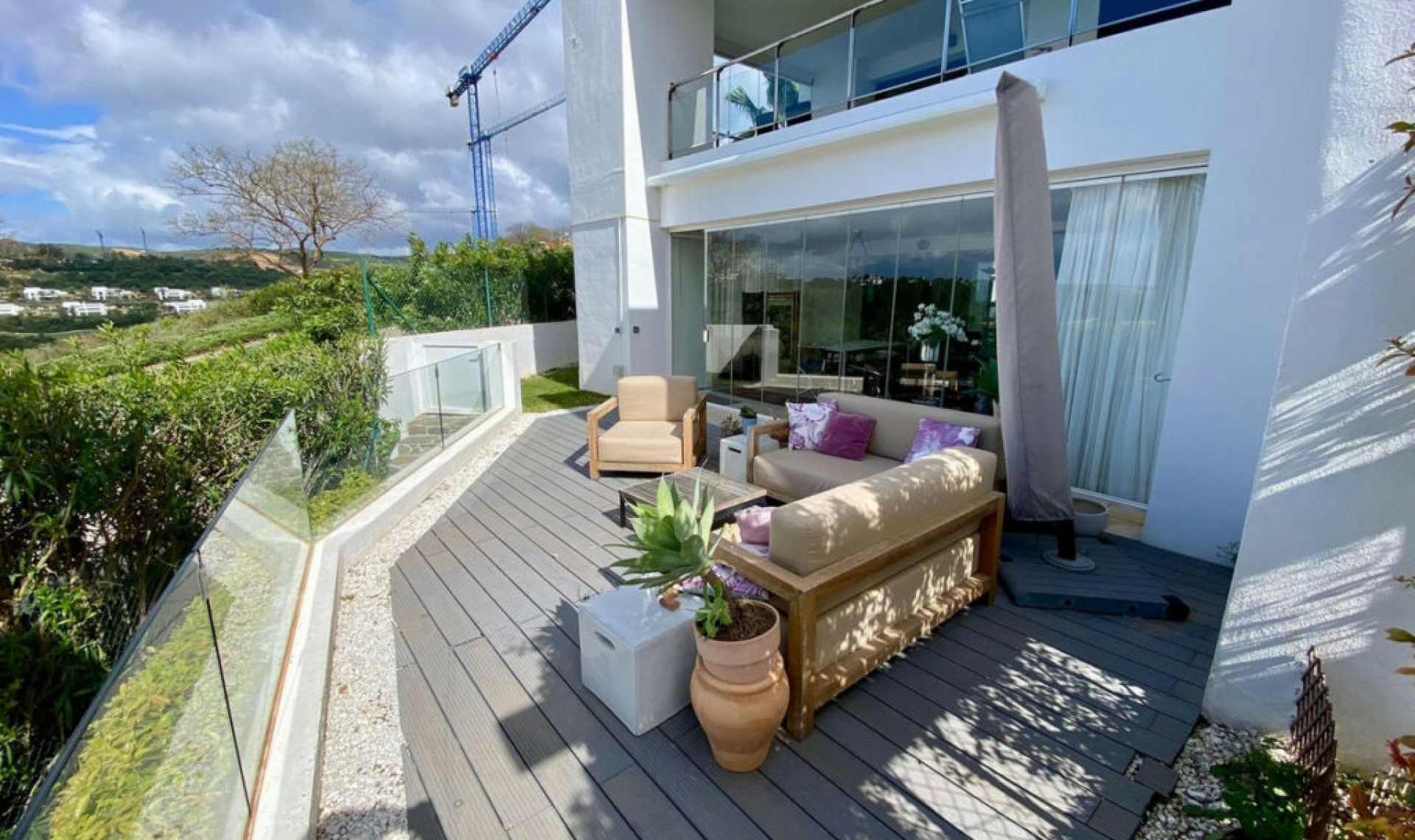 Resale - Apartment -
Casares Playa
