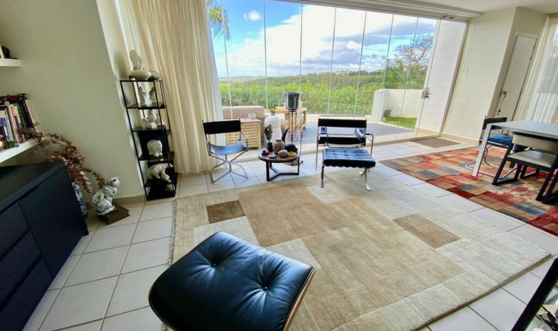 Resale - Apartment -
Casares Playa