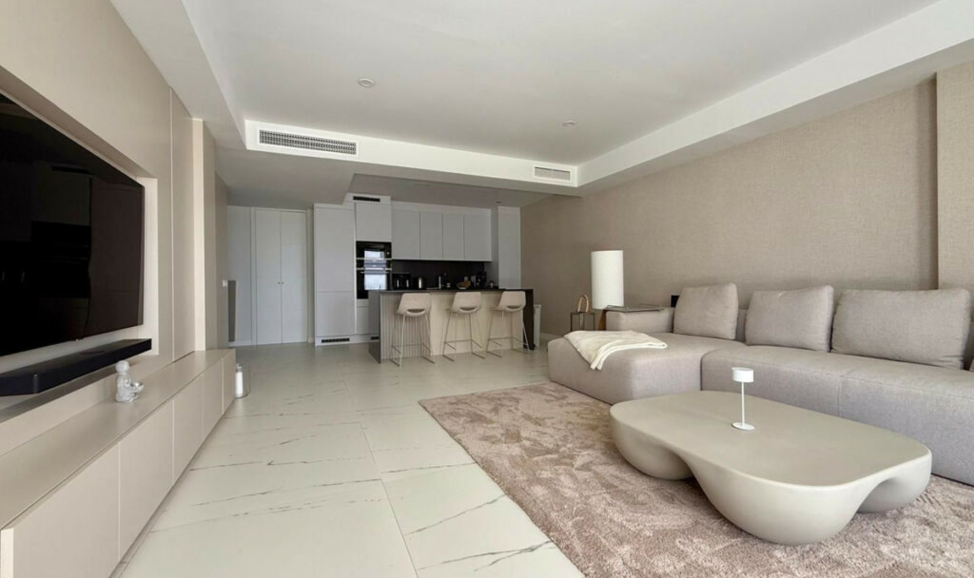 Resale - Apartment -
Casares Playa