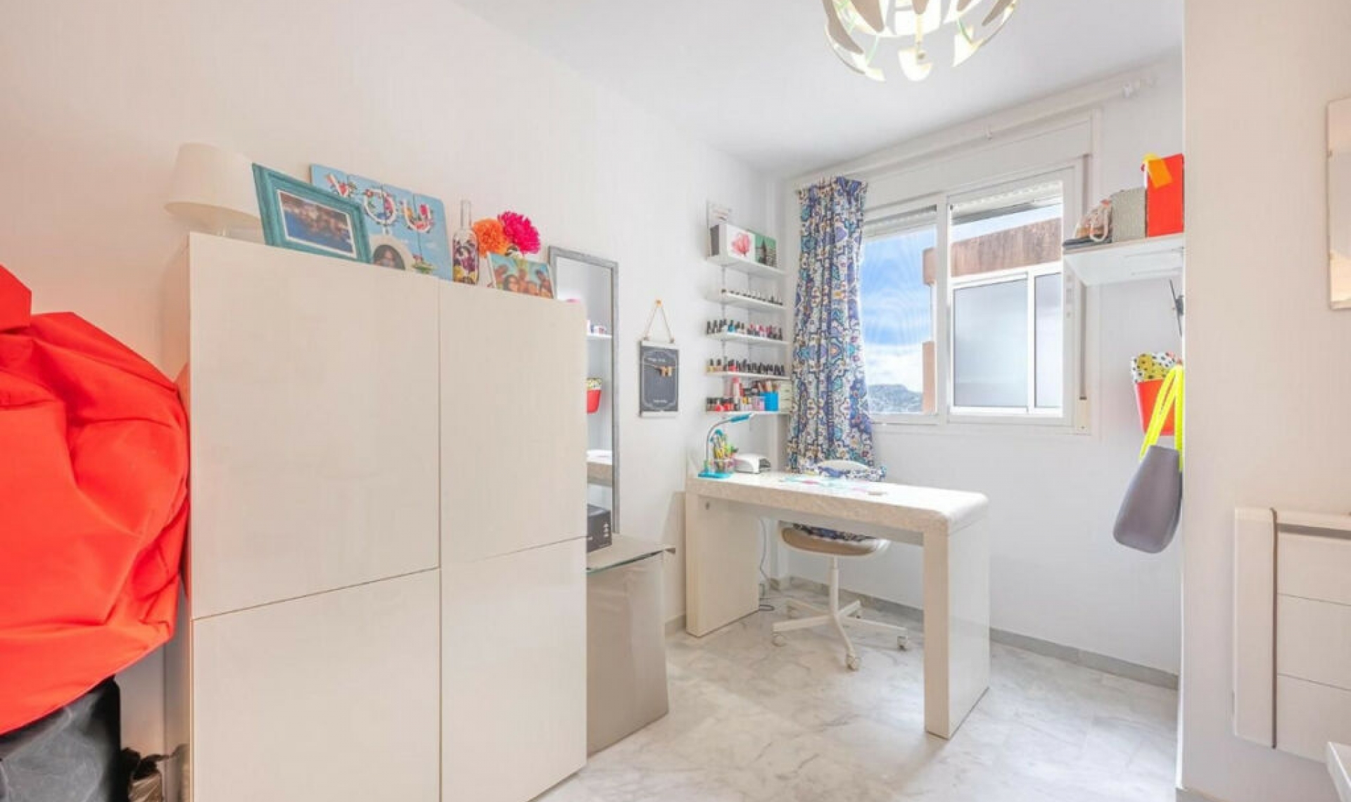 Resale - Apartment -
Casares Playa