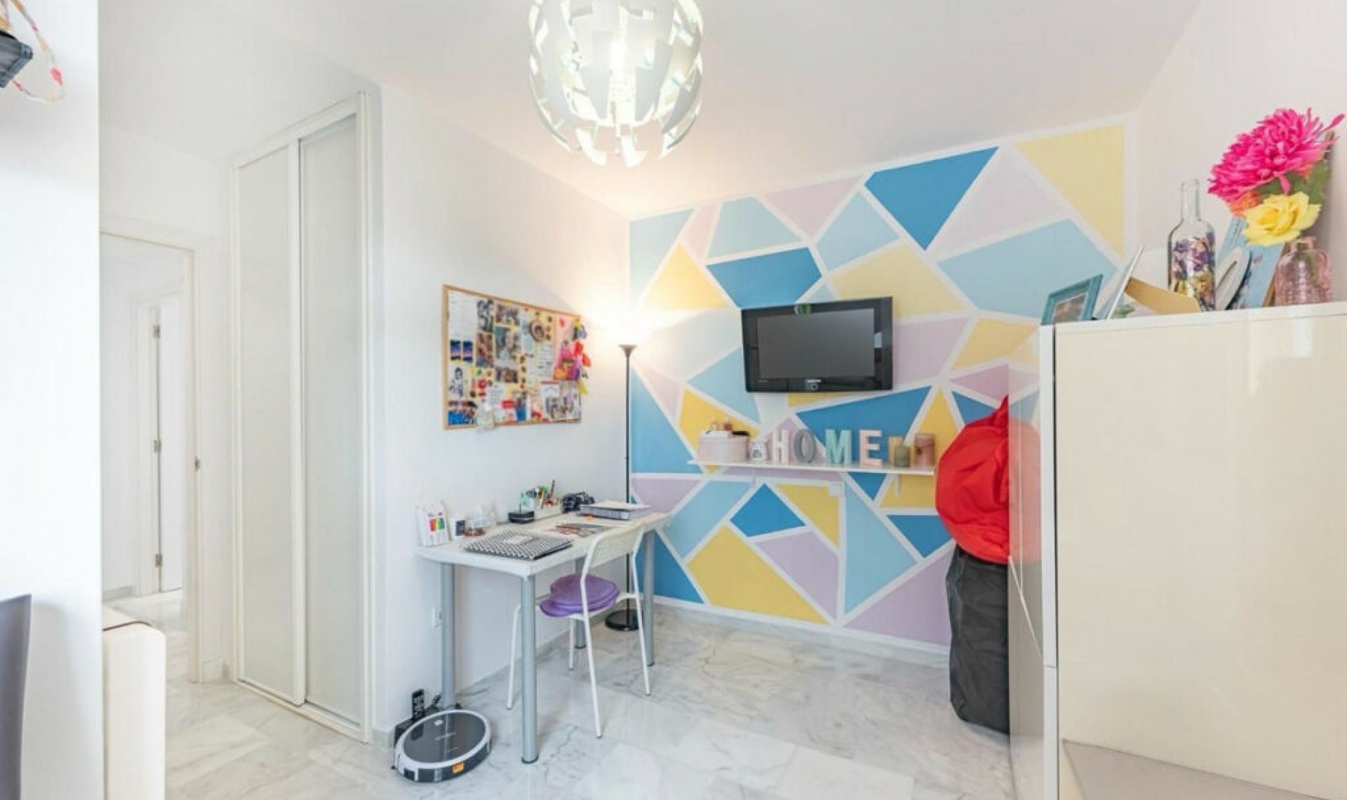 Resale - Apartment -
Casares Playa