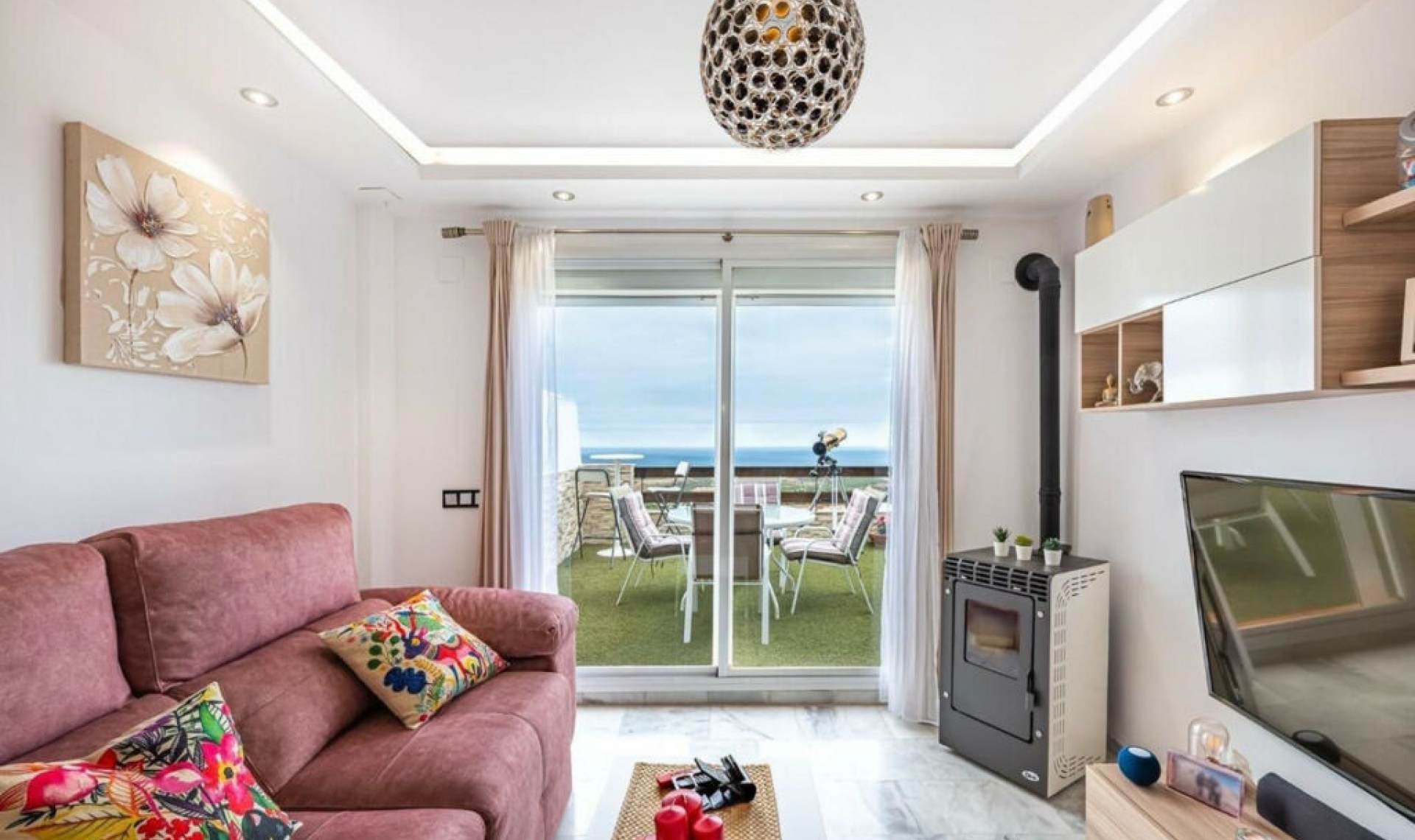Resale - Apartment -
Casares Playa