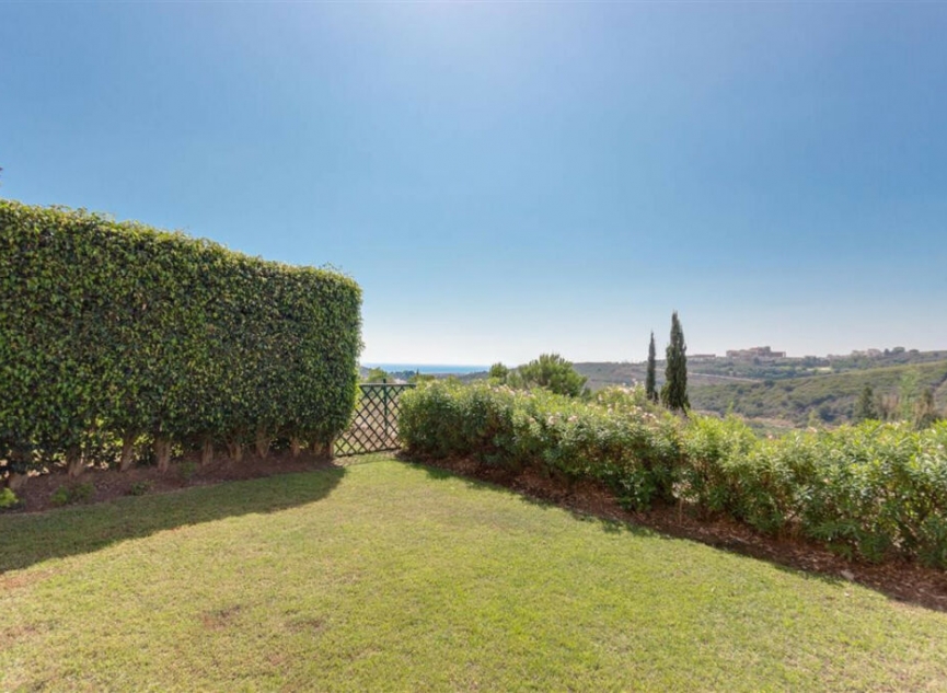 Resale - Apartment -
Casares Playa