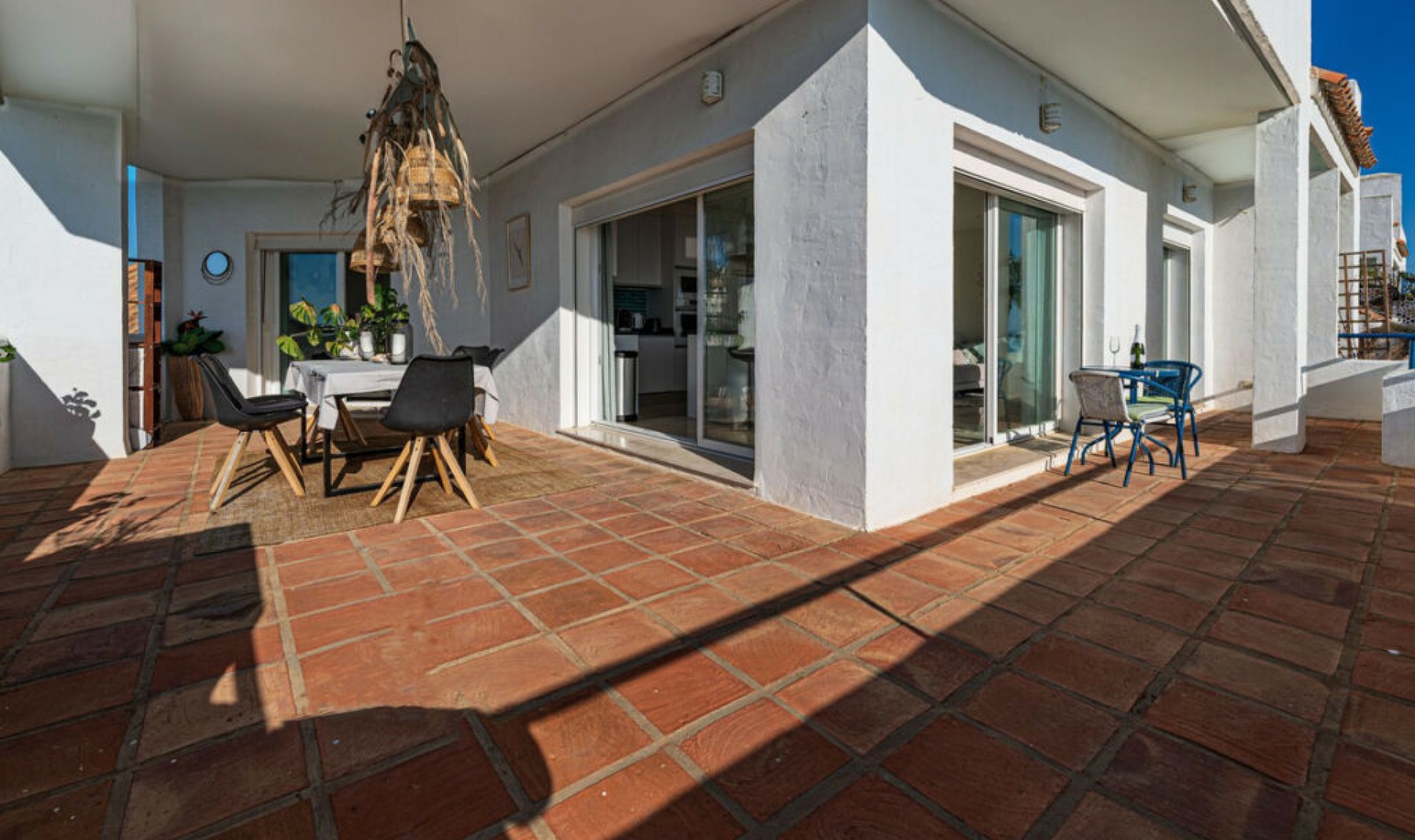 Resale - Apartment -
Casares Playa