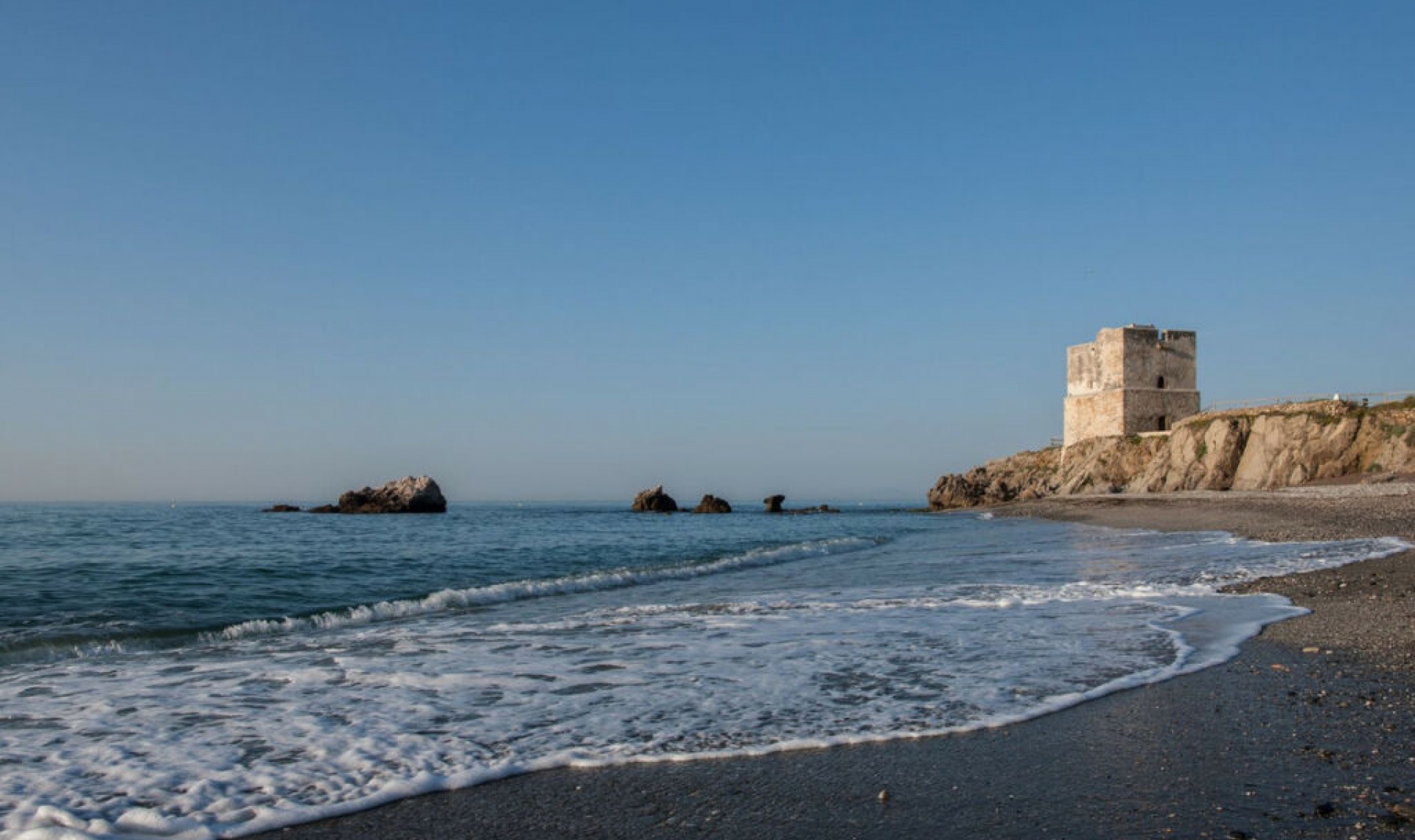 Resale - Apartment -
Casares Playa