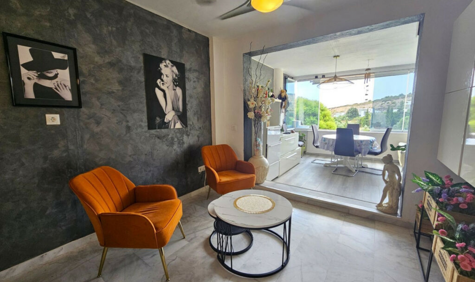 Resale - Apartment -
Casares Playa