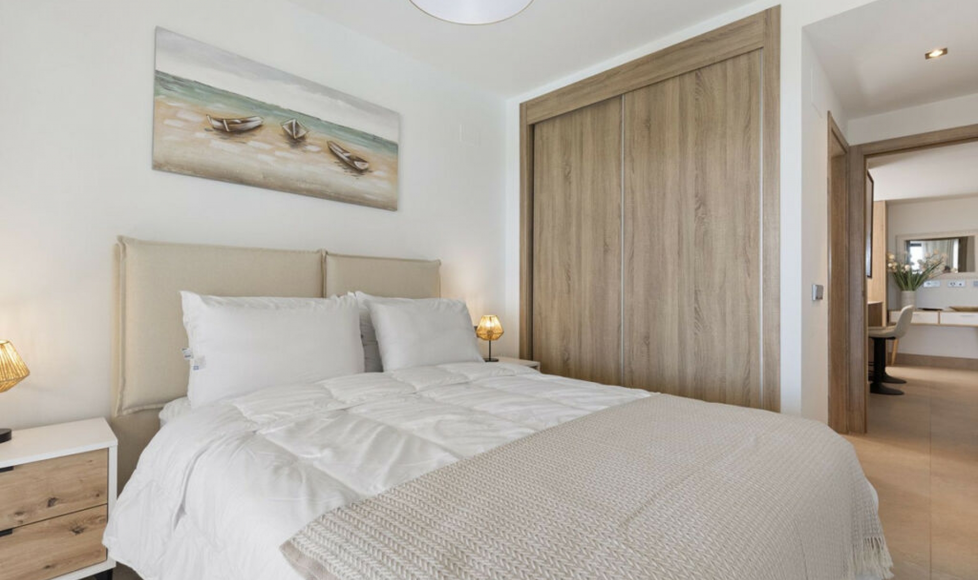 Resale - Apartment -
Casares Playa