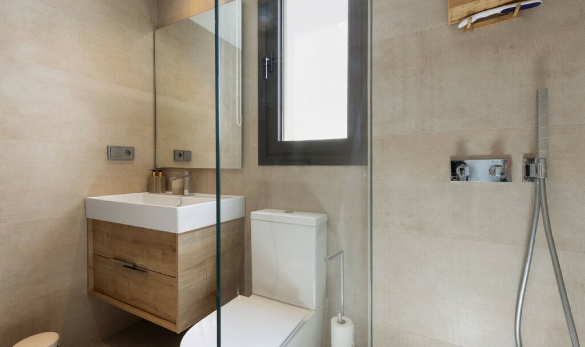 Resale - Apartment -
Casares Playa