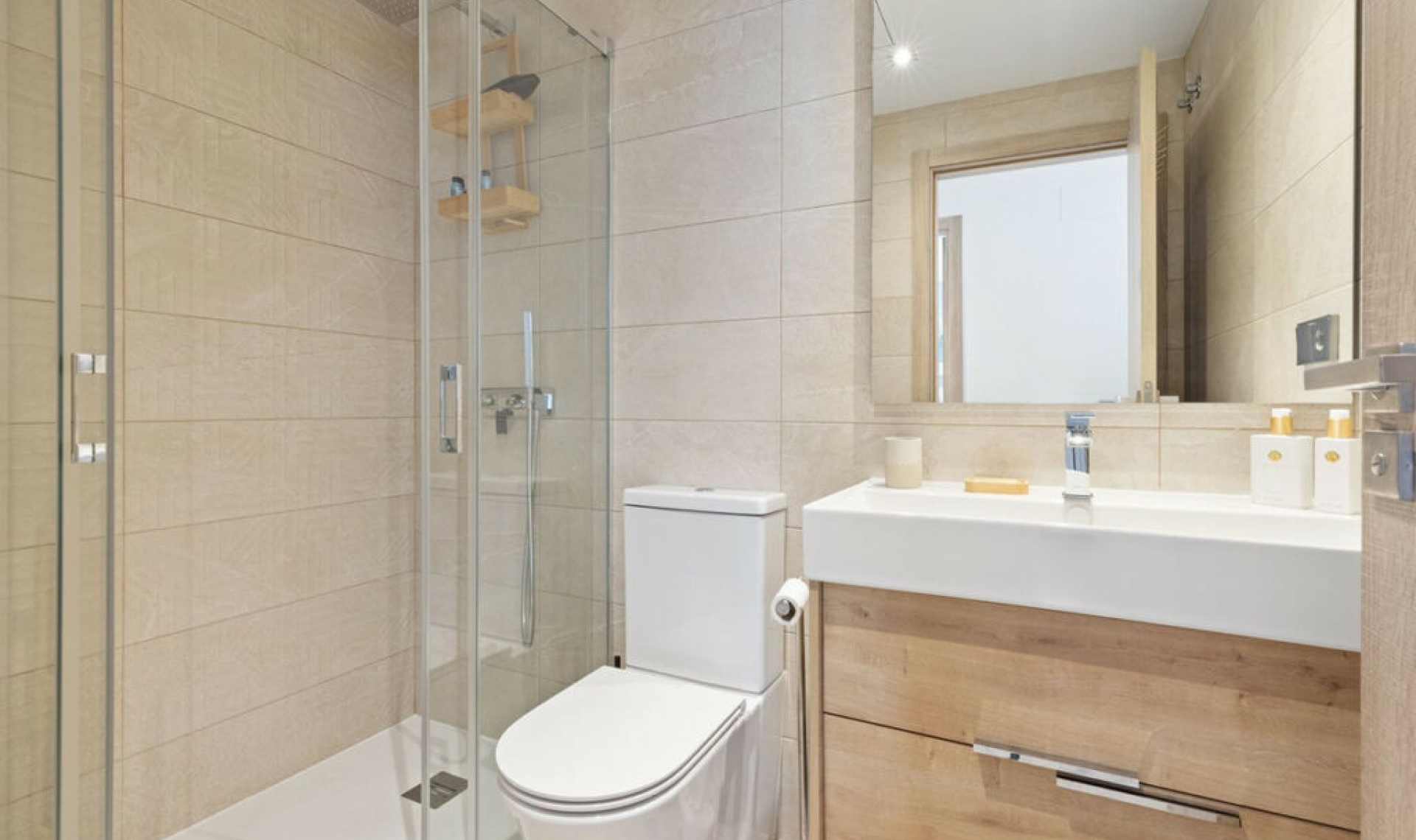 Resale - Apartment -
Casares Playa