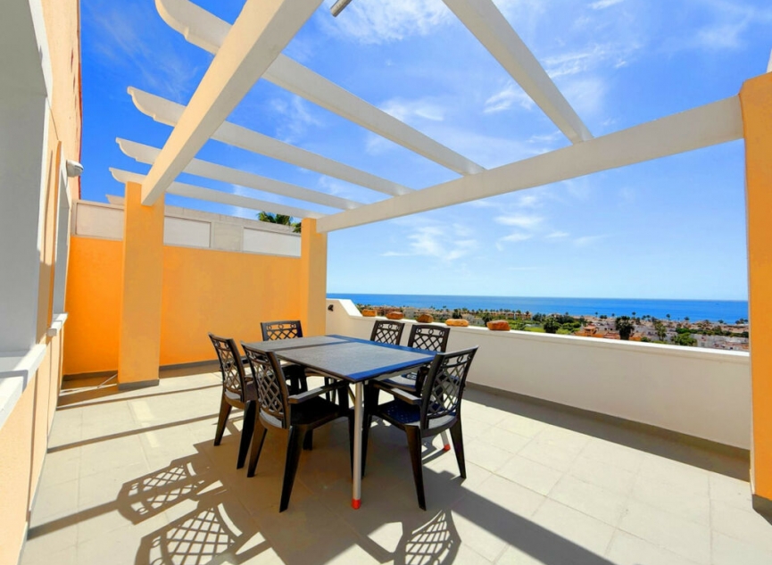 Resale - Apartment -
Casares Playa