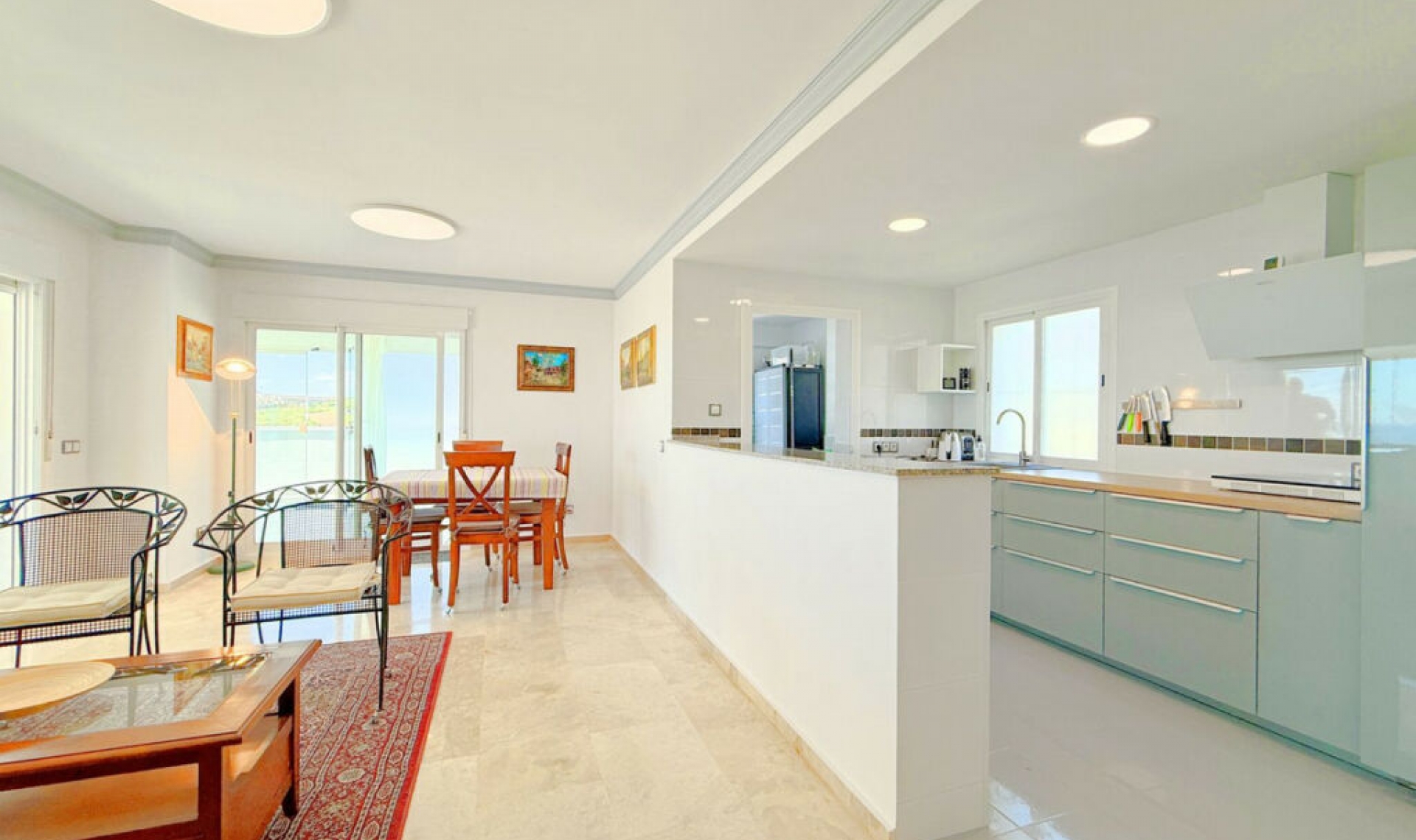 Resale - Apartment -
Casares Playa