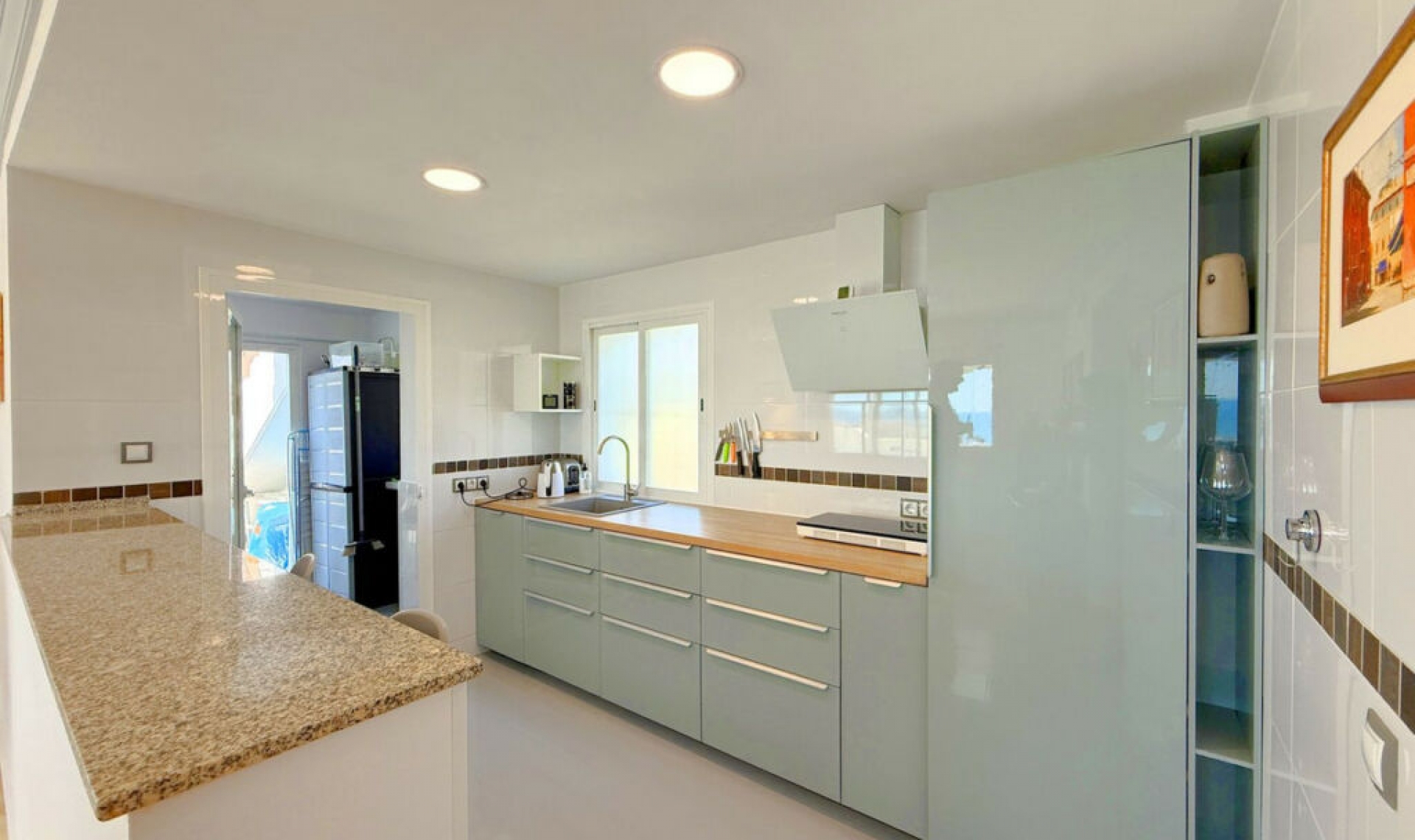 Resale - Apartment -
Casares Playa