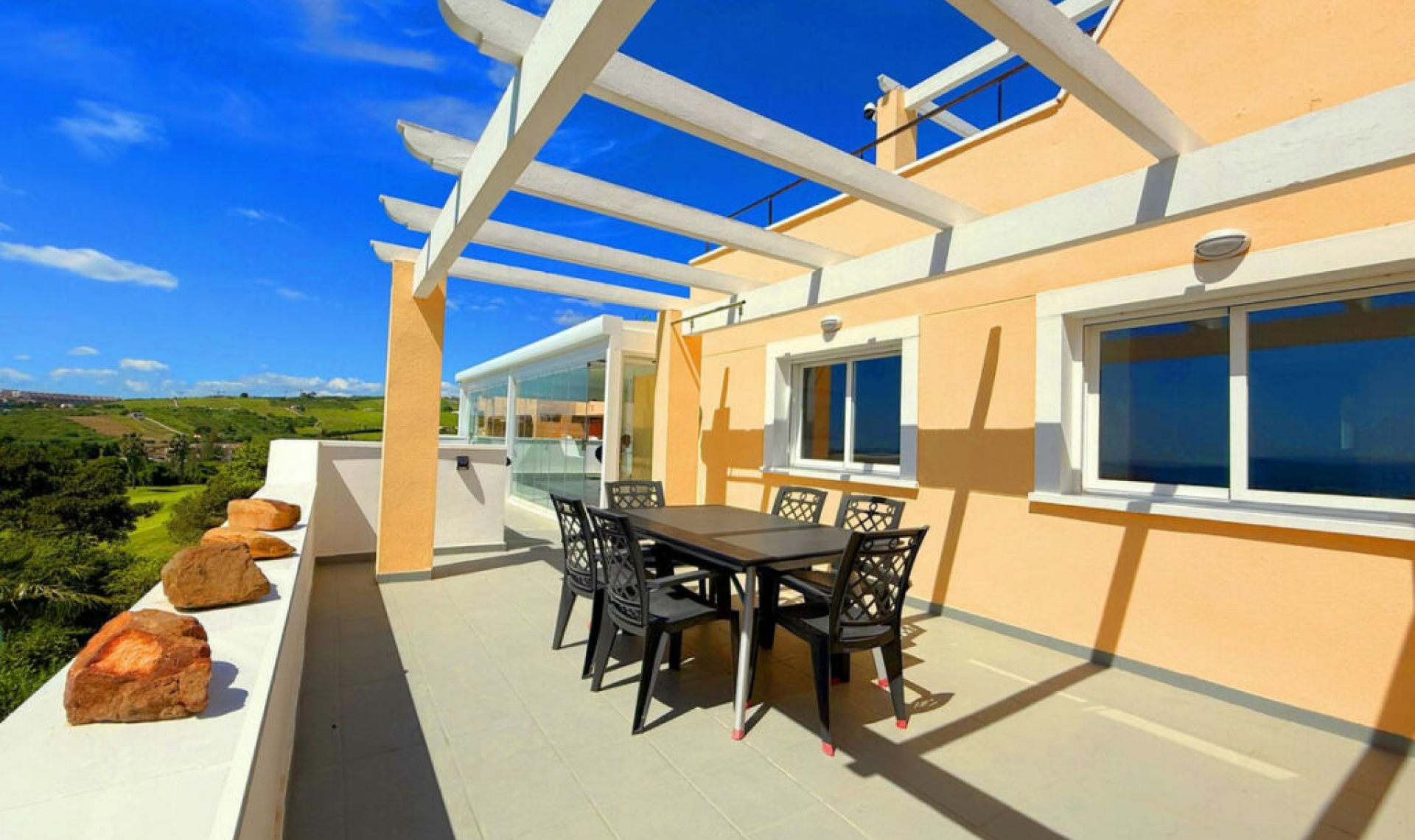 Resale - Apartment -
Casares Playa