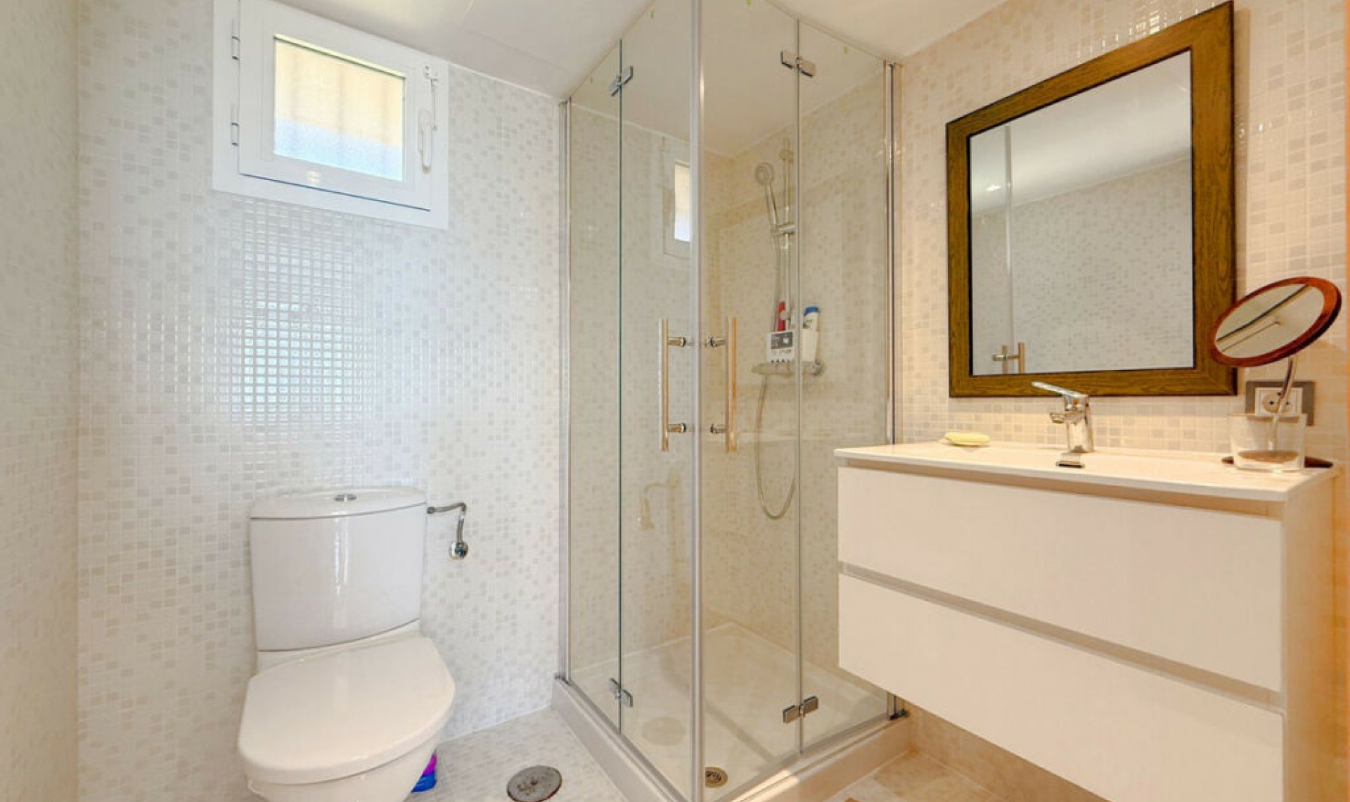 Resale - Apartment -
Casares Playa