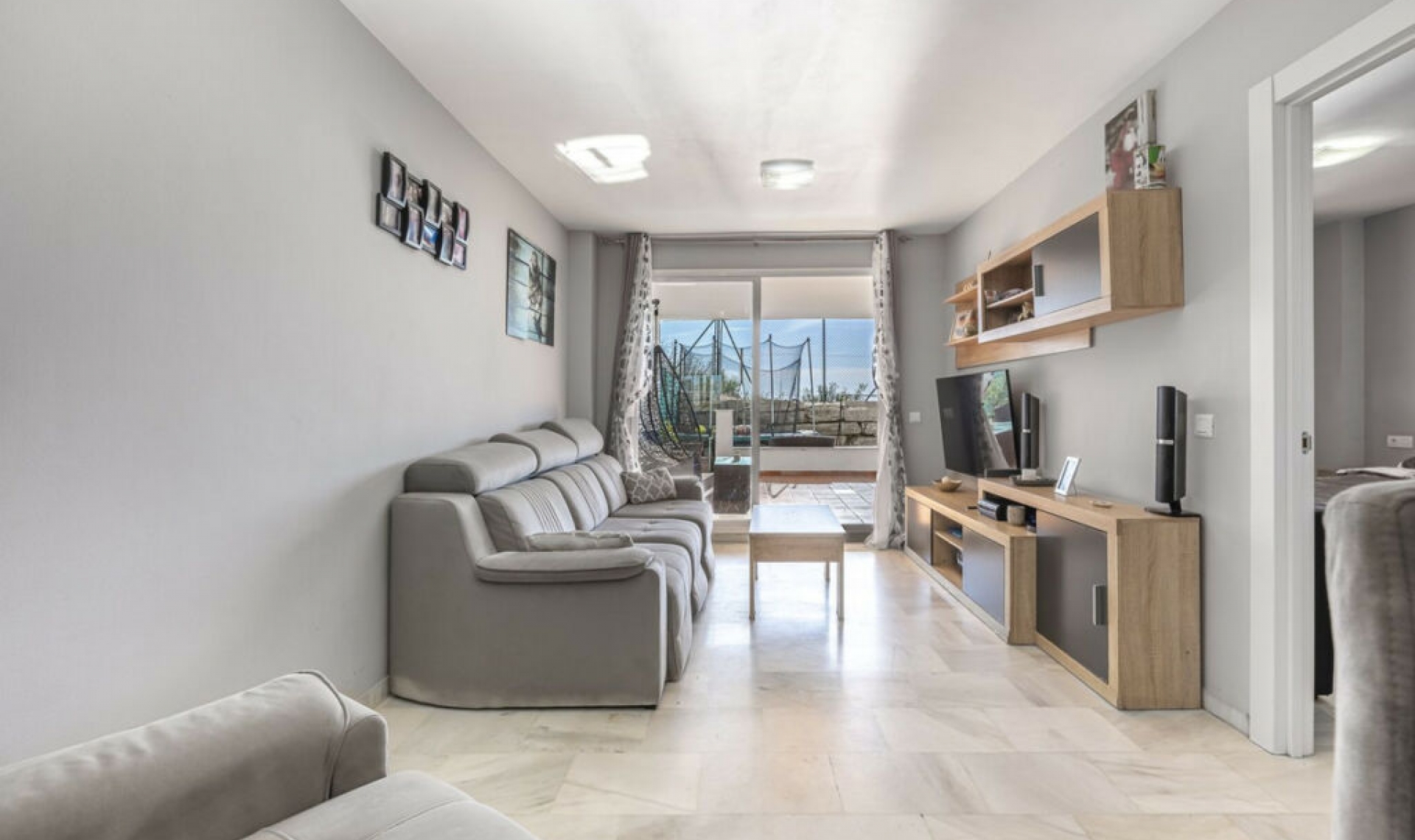 Resale - Apartment -
Casares Playa