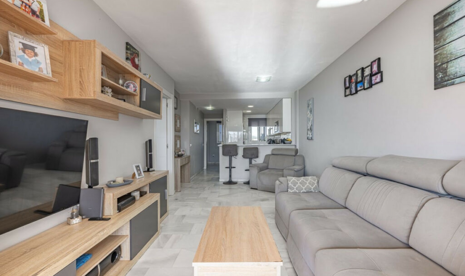 Resale - Apartment -
Casares Playa