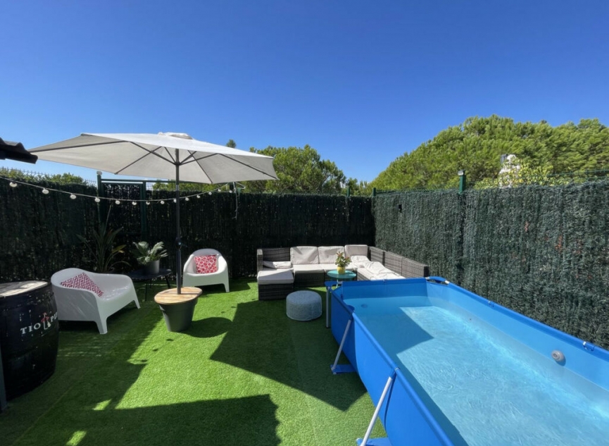 Resale - Apartment -
Casares Playa