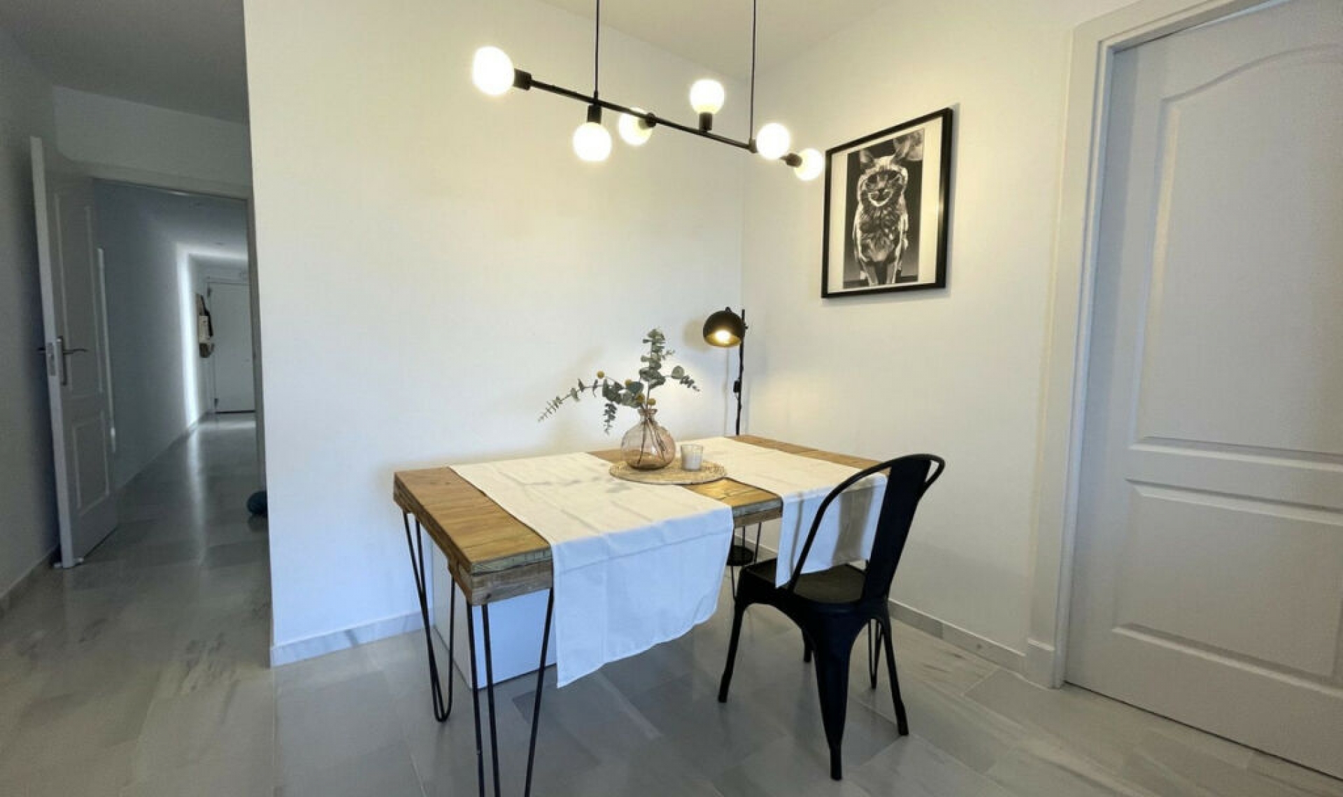 Resale - Apartment -
Casares Playa