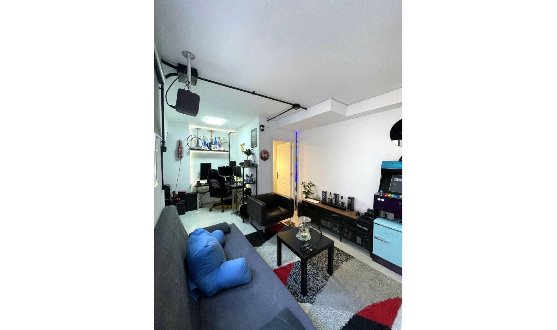 Resale - Apartment -
Casares Playa