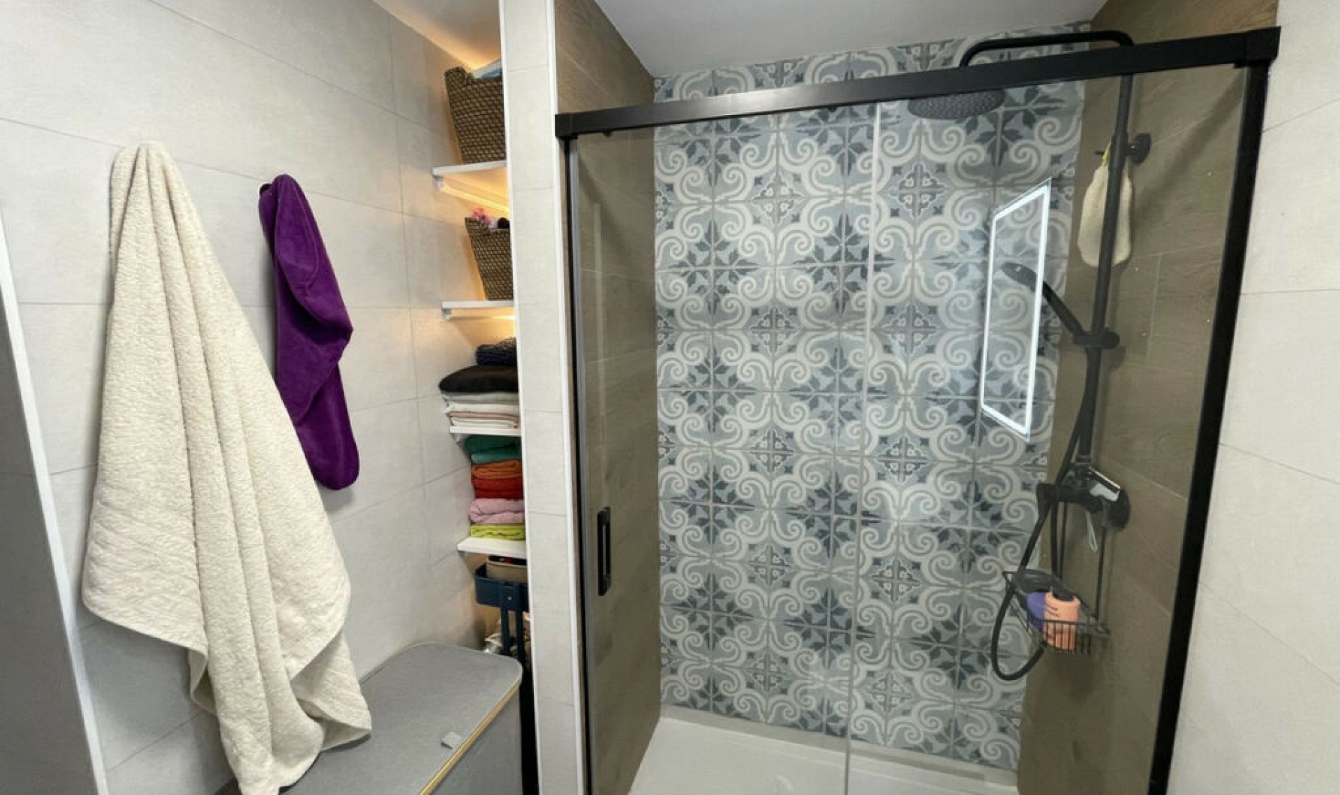 Resale - Apartment -
Casares Playa