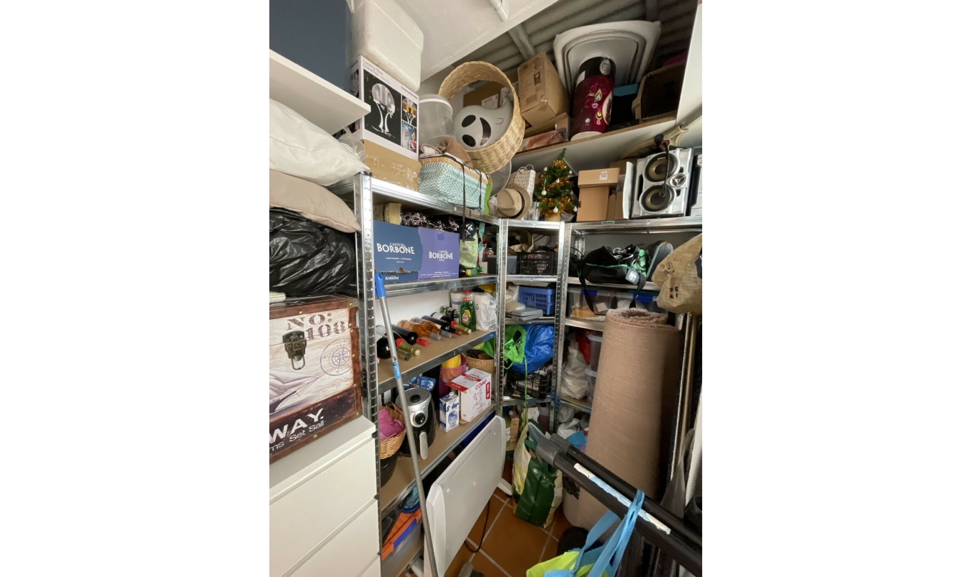 Resale - Apartment -
Casares Playa