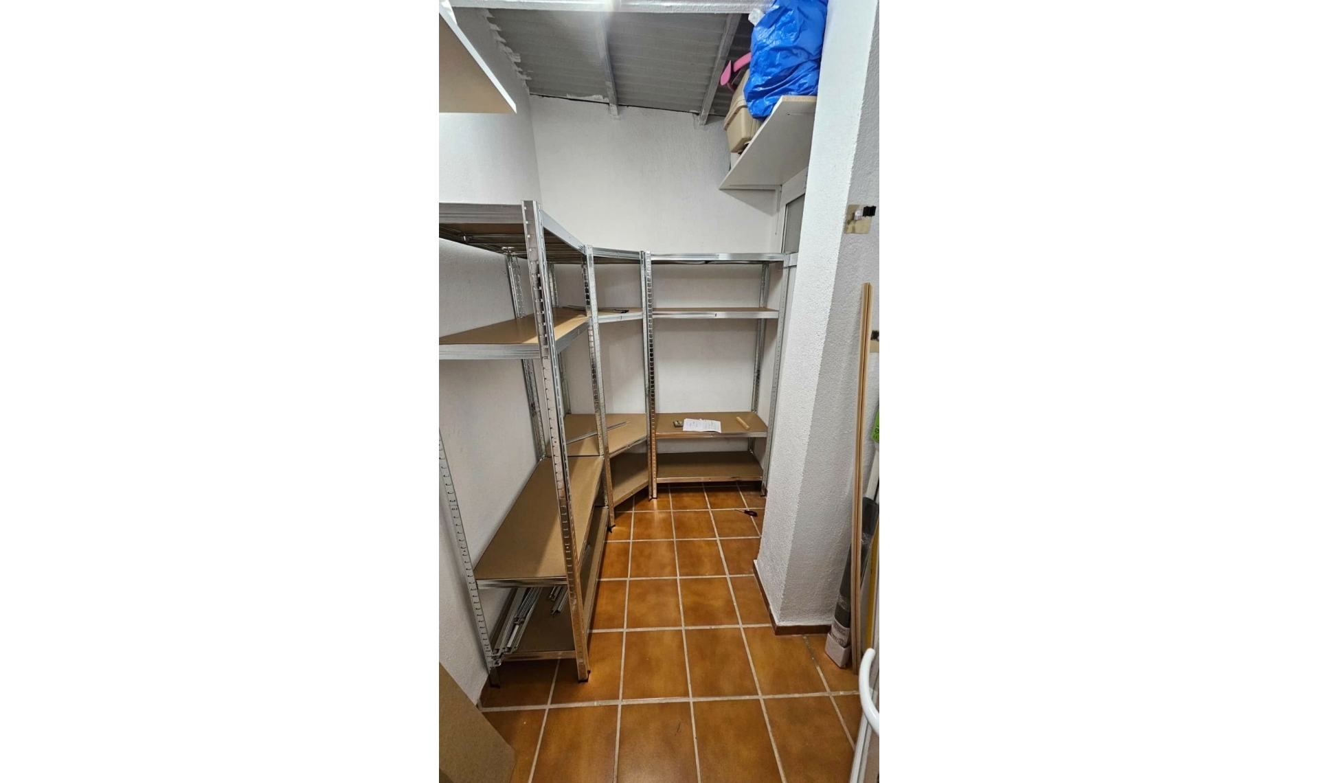 Resale - Apartment -
Casares Playa